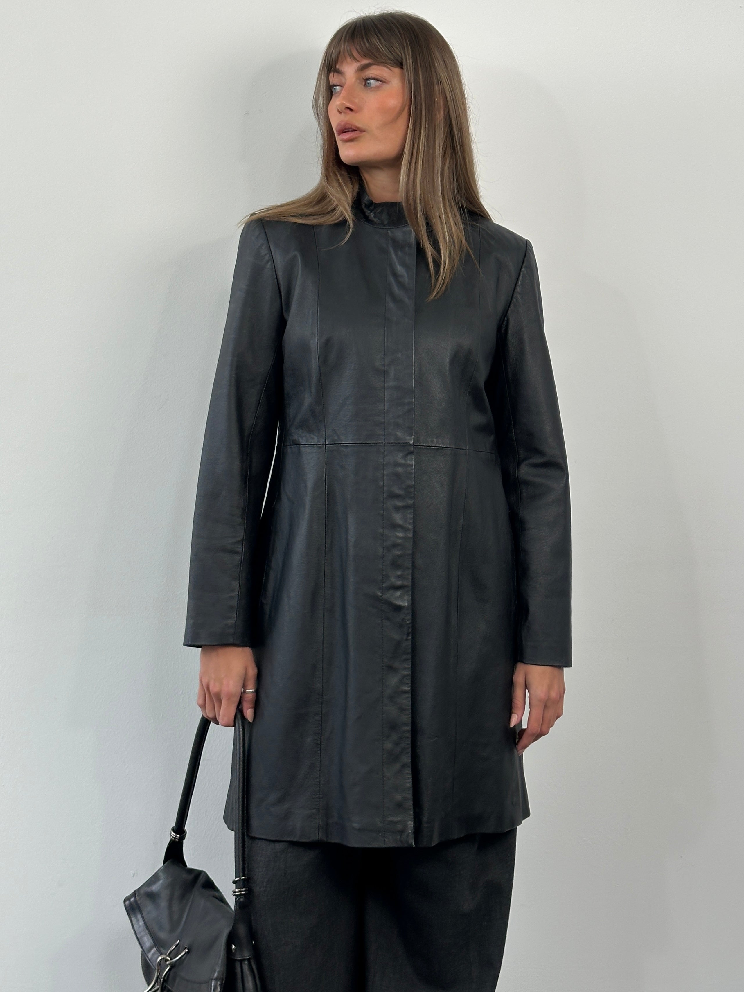 Vintage 1990s high neck leather trench coat, women's size M, stylish vintage leather jacket with classic design and high collar.