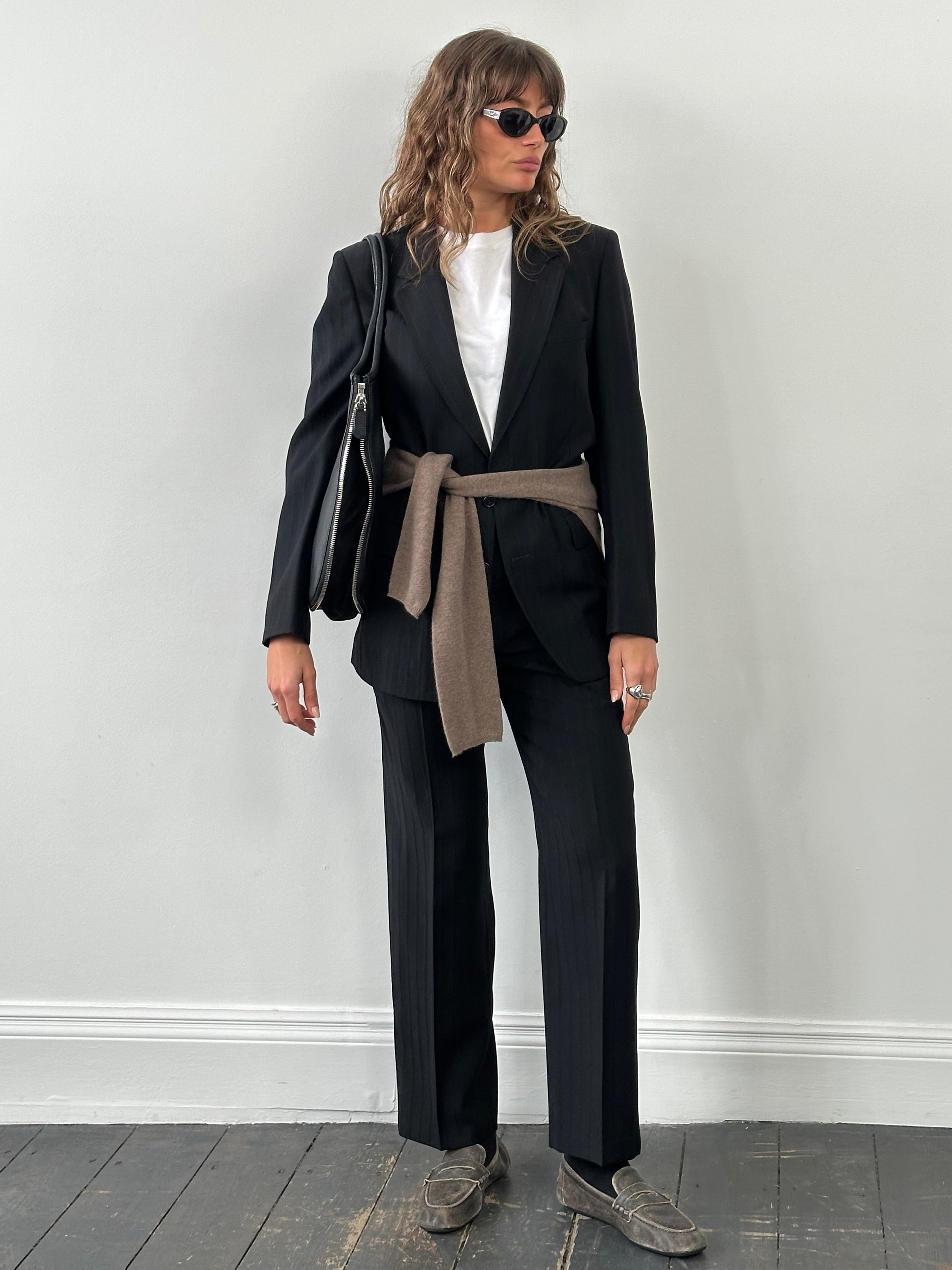 Christian Dior 1990s pure wool striped single-breasted suit, size 38R/W30, tailored with classic lapels and a fitted silhouette.