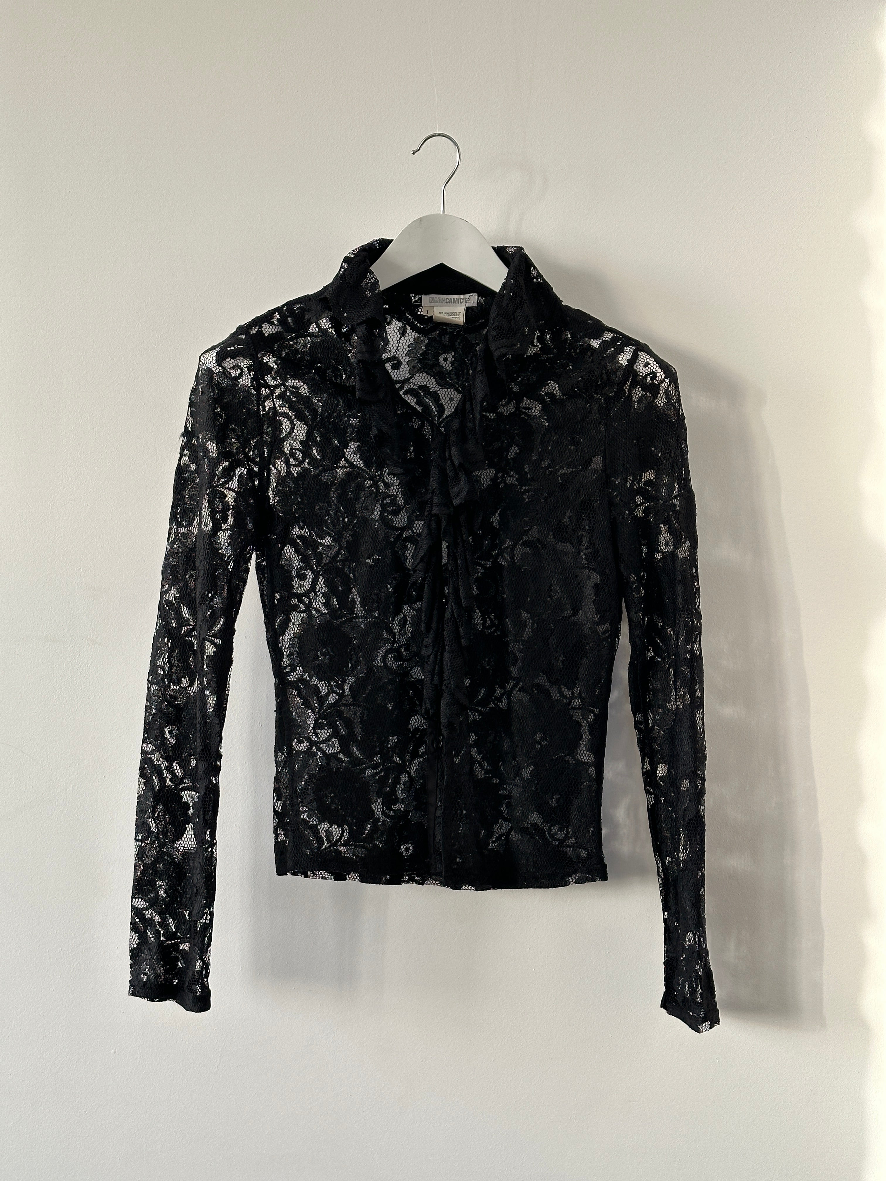 Vintage lace ruffled shirt in S/M size, featuring intricate lace details and a feminine ruffled design, by Vintage.