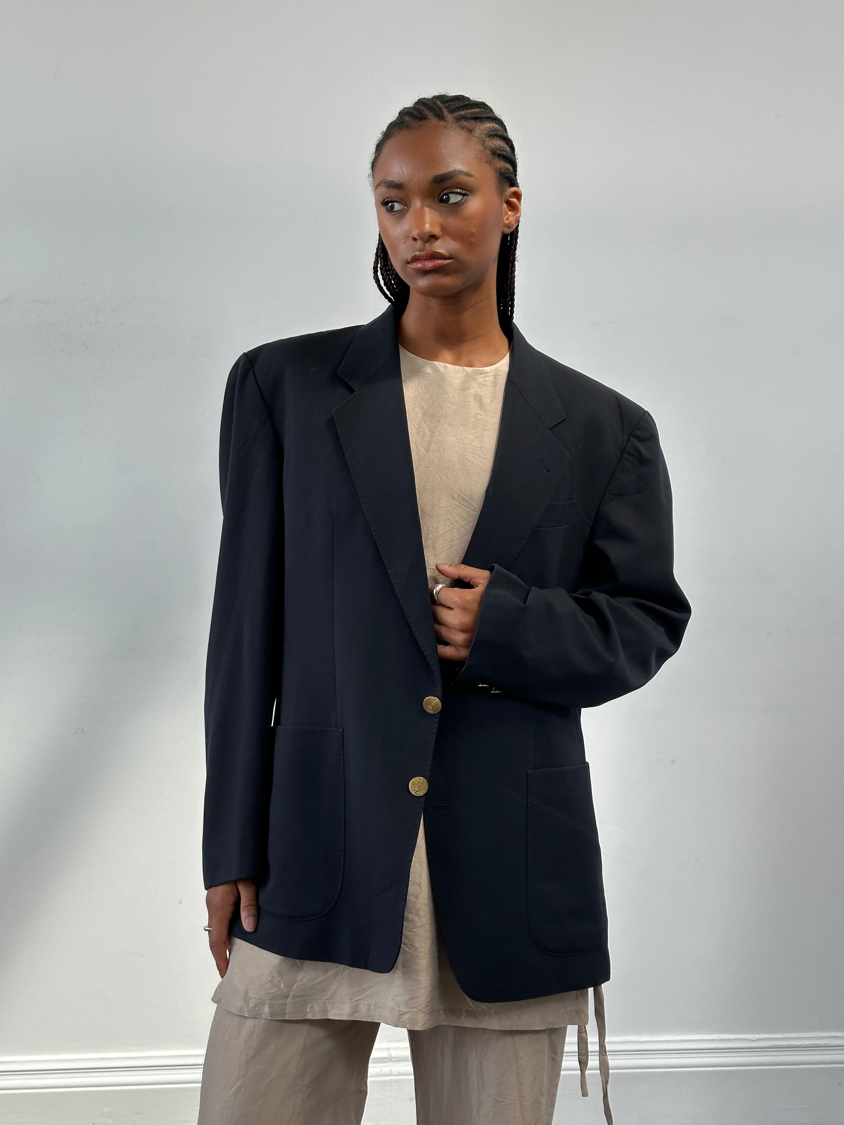 Yves Saint Laurent diffusion men's blazer in pure wool, 1980s style, tailored bespoke button blazer in size 42R/XL.