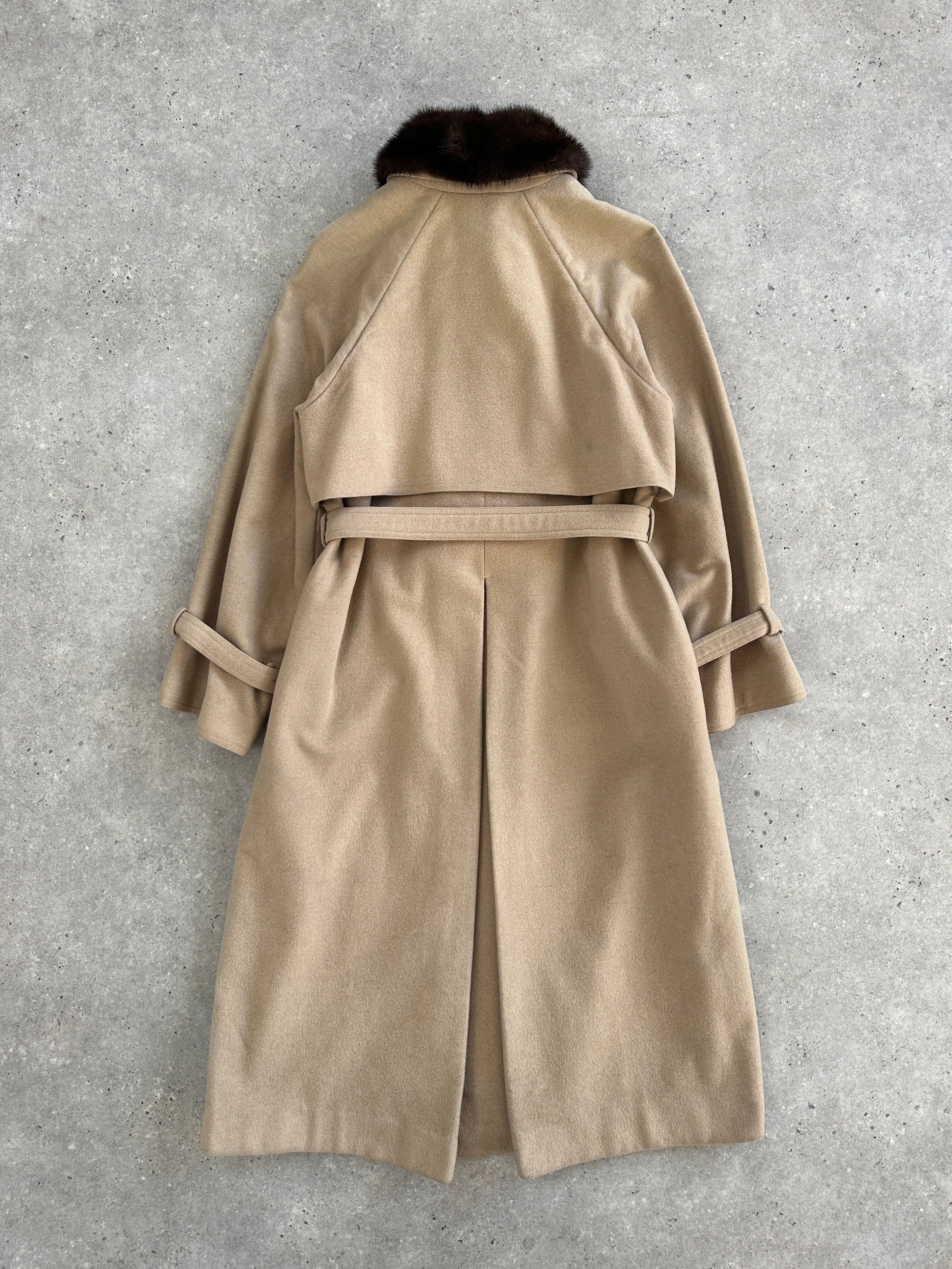 Vintage 1980s wool double-faced fur collar belted coat, size small, showcasing classic design and cozy winter style.