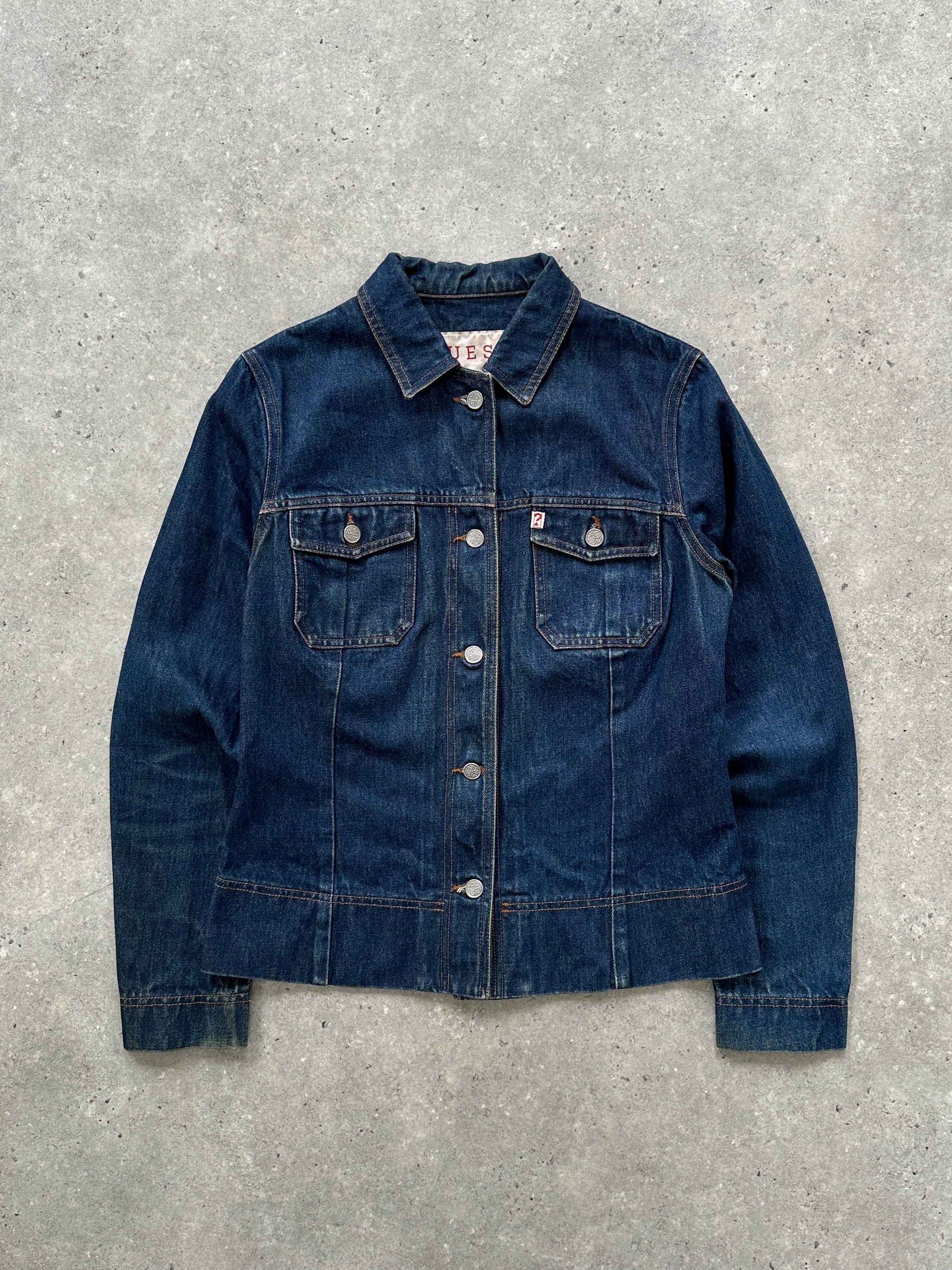 Guess contrast stitch denim jacket in size S/M, featuring classic design with stylish stitching details and a button front.