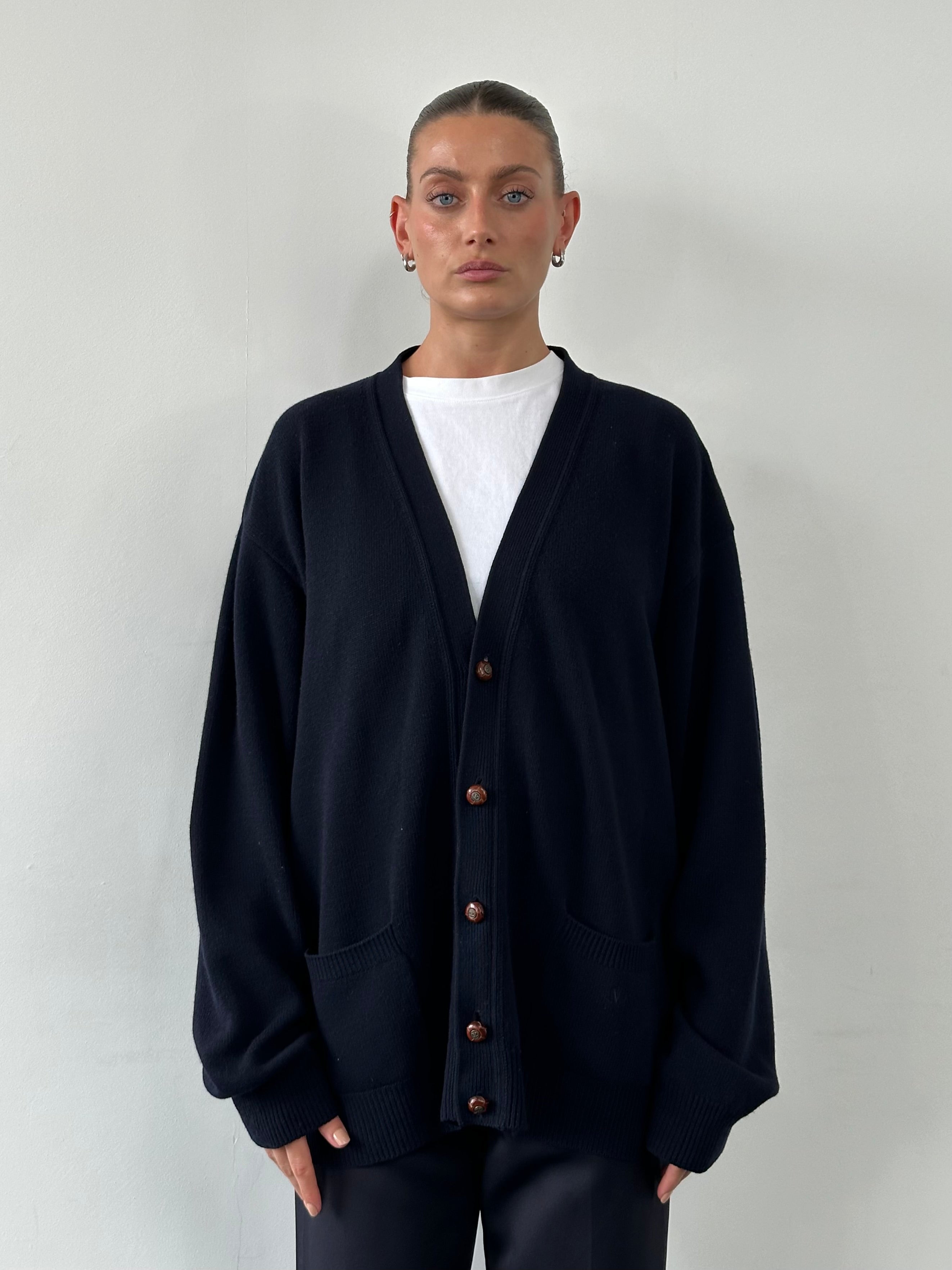 Valentino wool bespoke button logo knitted cardigan in XL, featuring a classic design with a front button closure and logo details.