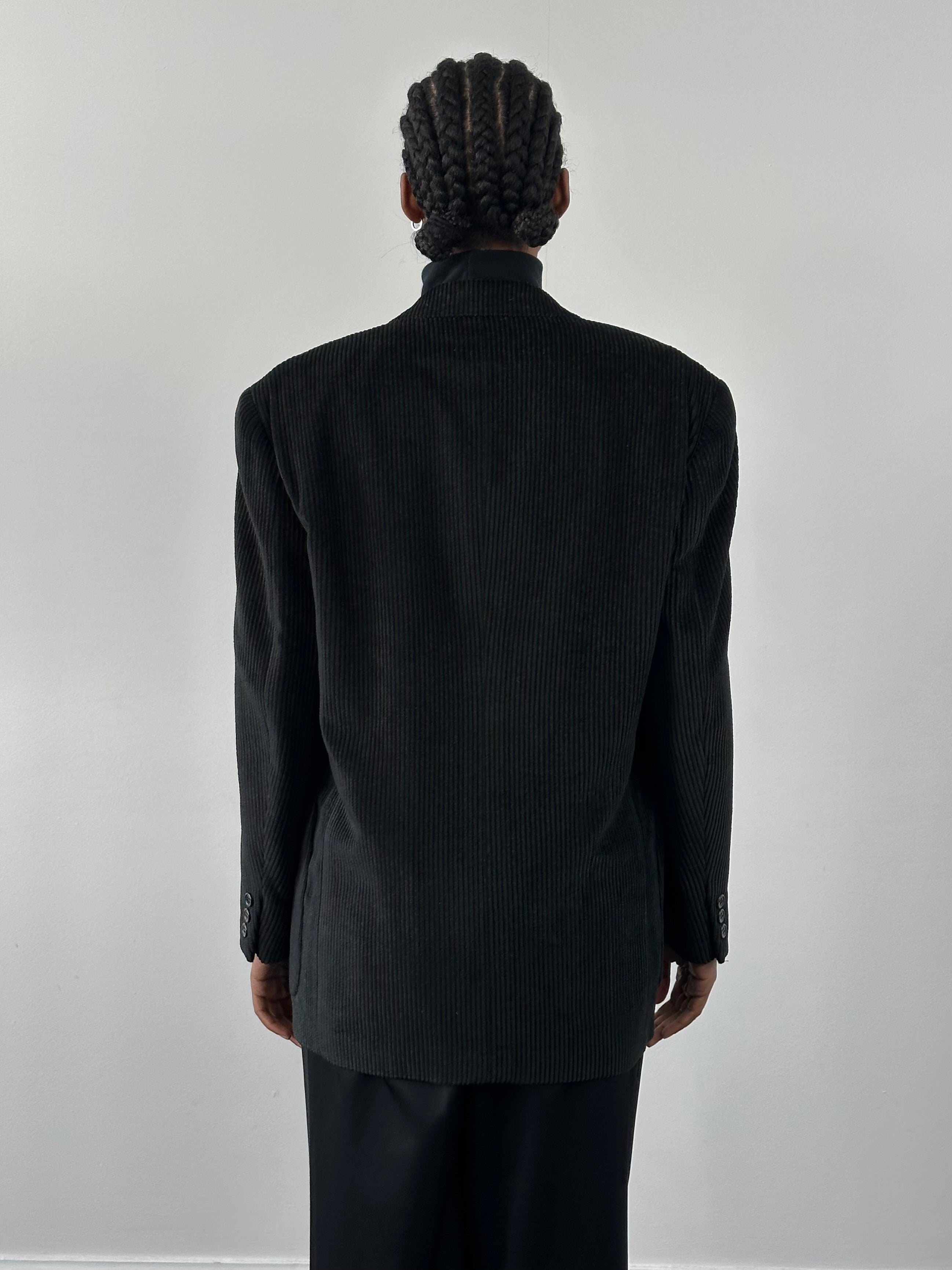 Christian Dior Monsieur 1990s corduroy blazer, single-breasted, 40R/M, in a classic style with lapel collar and button closure.