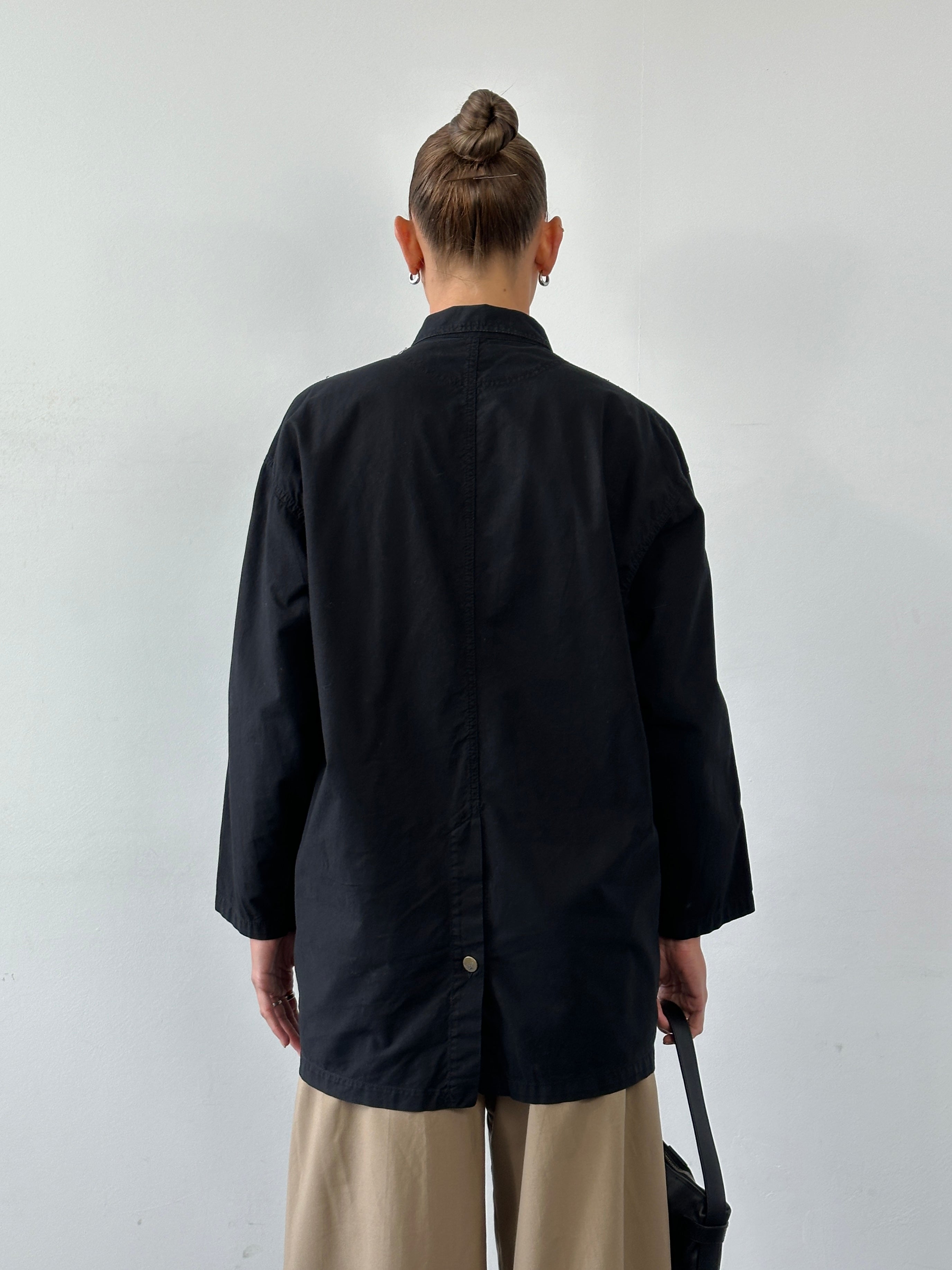 Emporio Armani cotton utility logo jacket in size L, featuring a sleek design with a front logo and functional pockets.