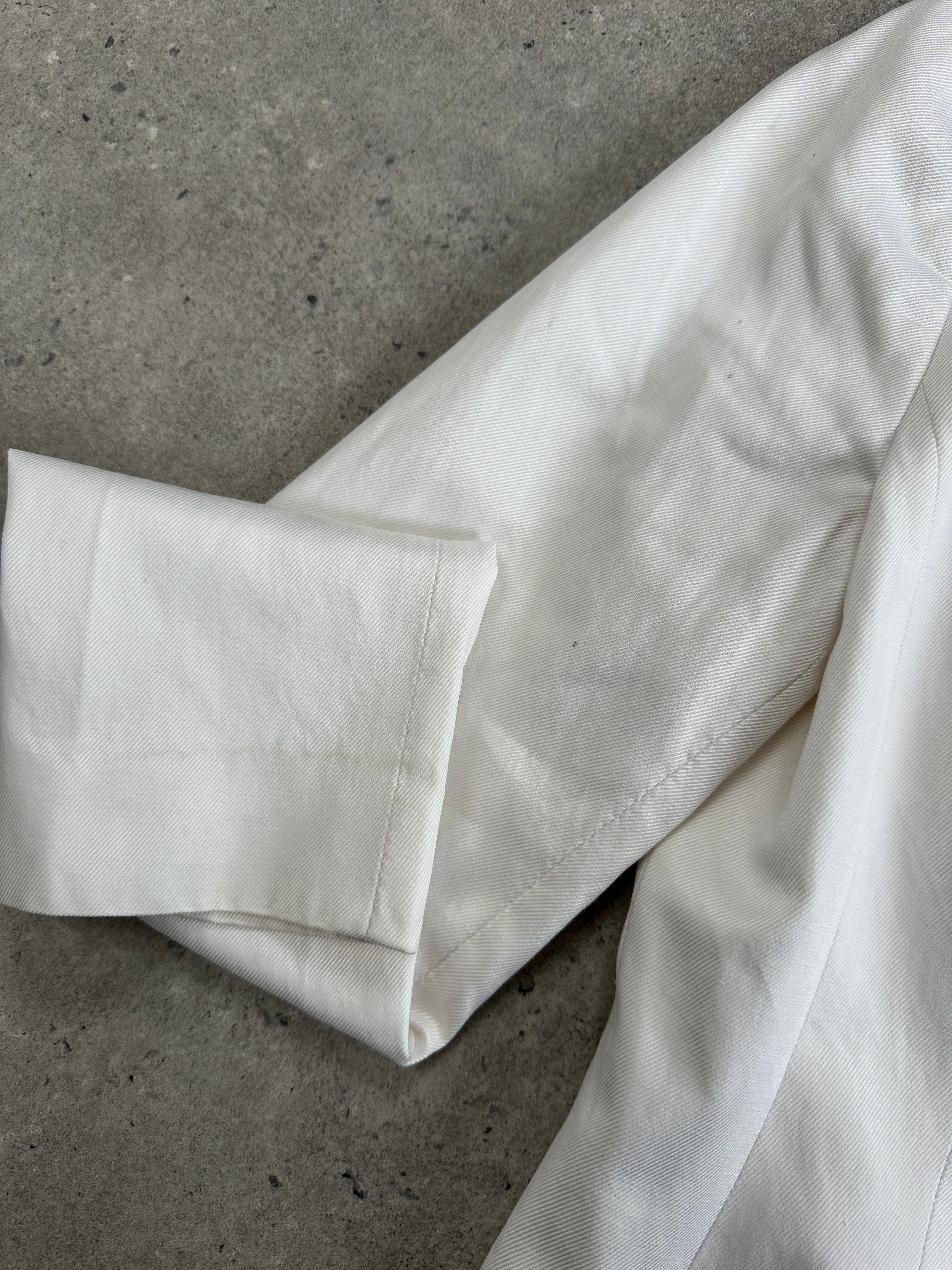 Emporio Armani 2000s cotton jacket two-piece set, with a stylish jacket and matching pants, in a classic design.