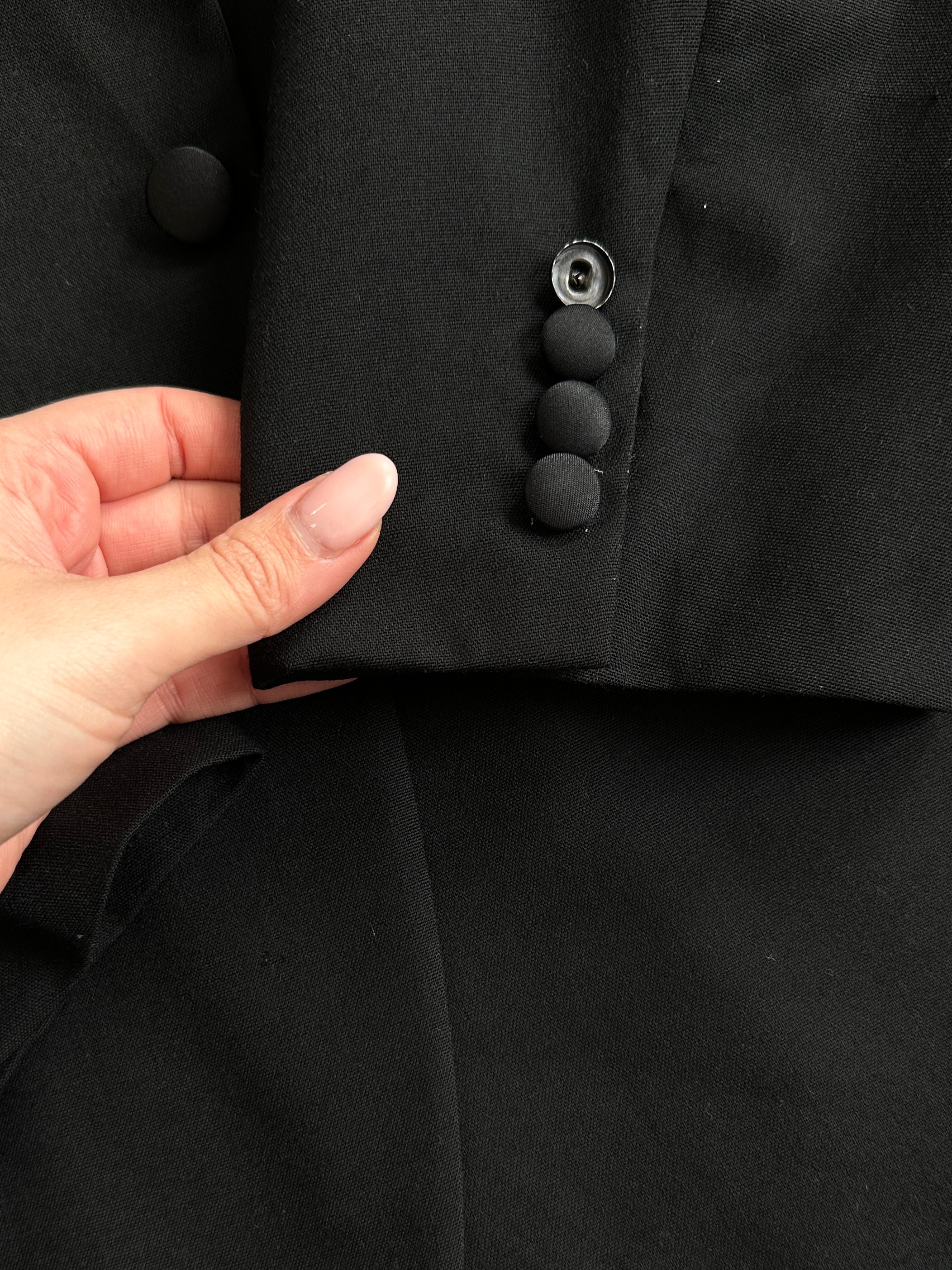 Christian Dior Monsieur tuxedo wool blazer, single-breasted, in size 42R/L, featuring a classic tailored fit and elegant lapels.