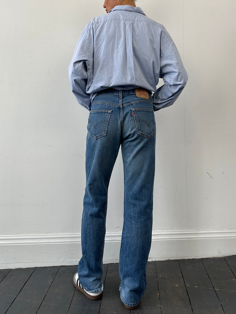 Levi’s 501 Mid Wash Distressed Straight Leg Denim Jeans - W30 - SYLK