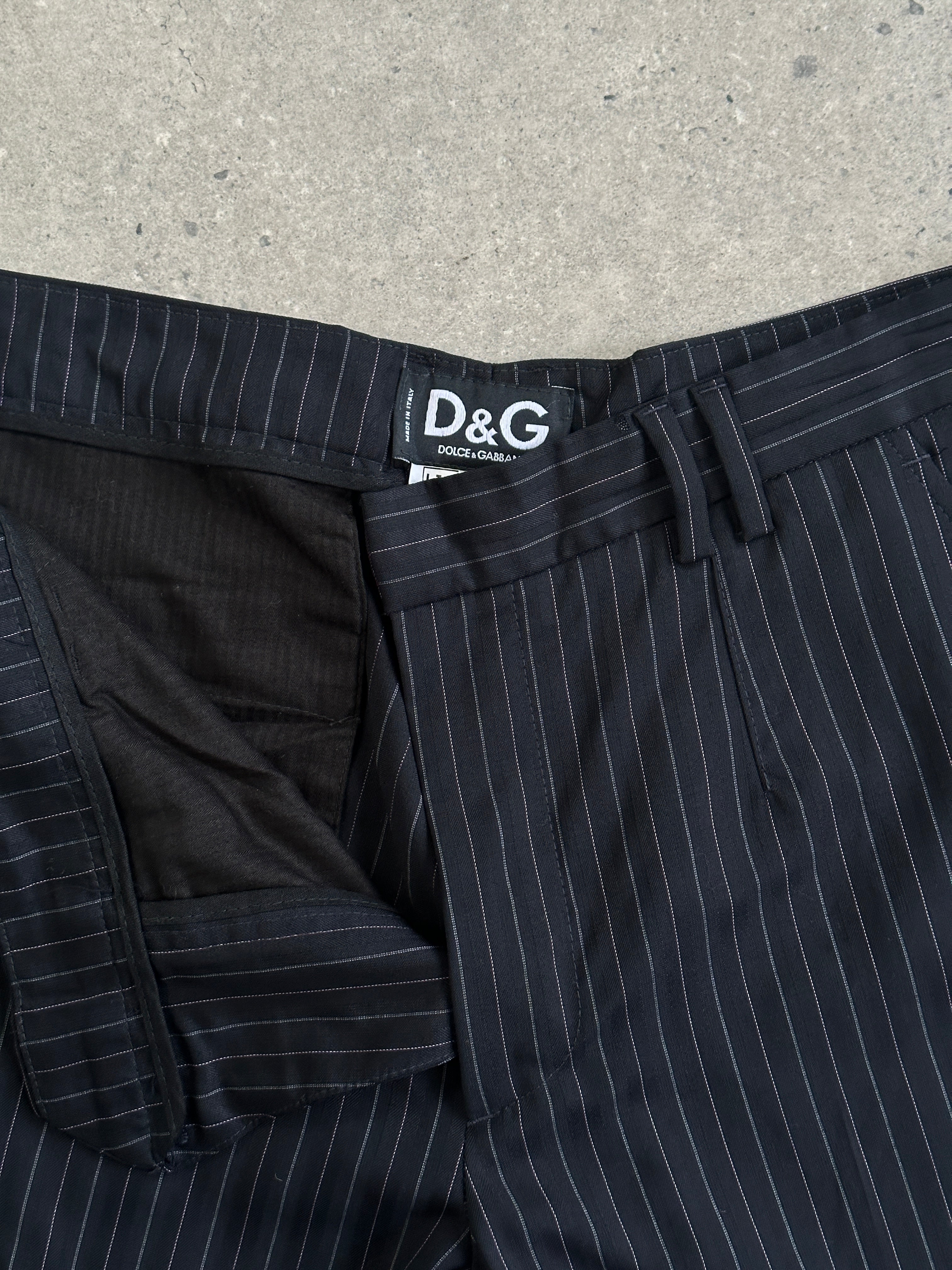 Dolce & Gabbana pure wool mid-low rise stripe trousers in W32, showcasing tailored fit and stylish pattern.