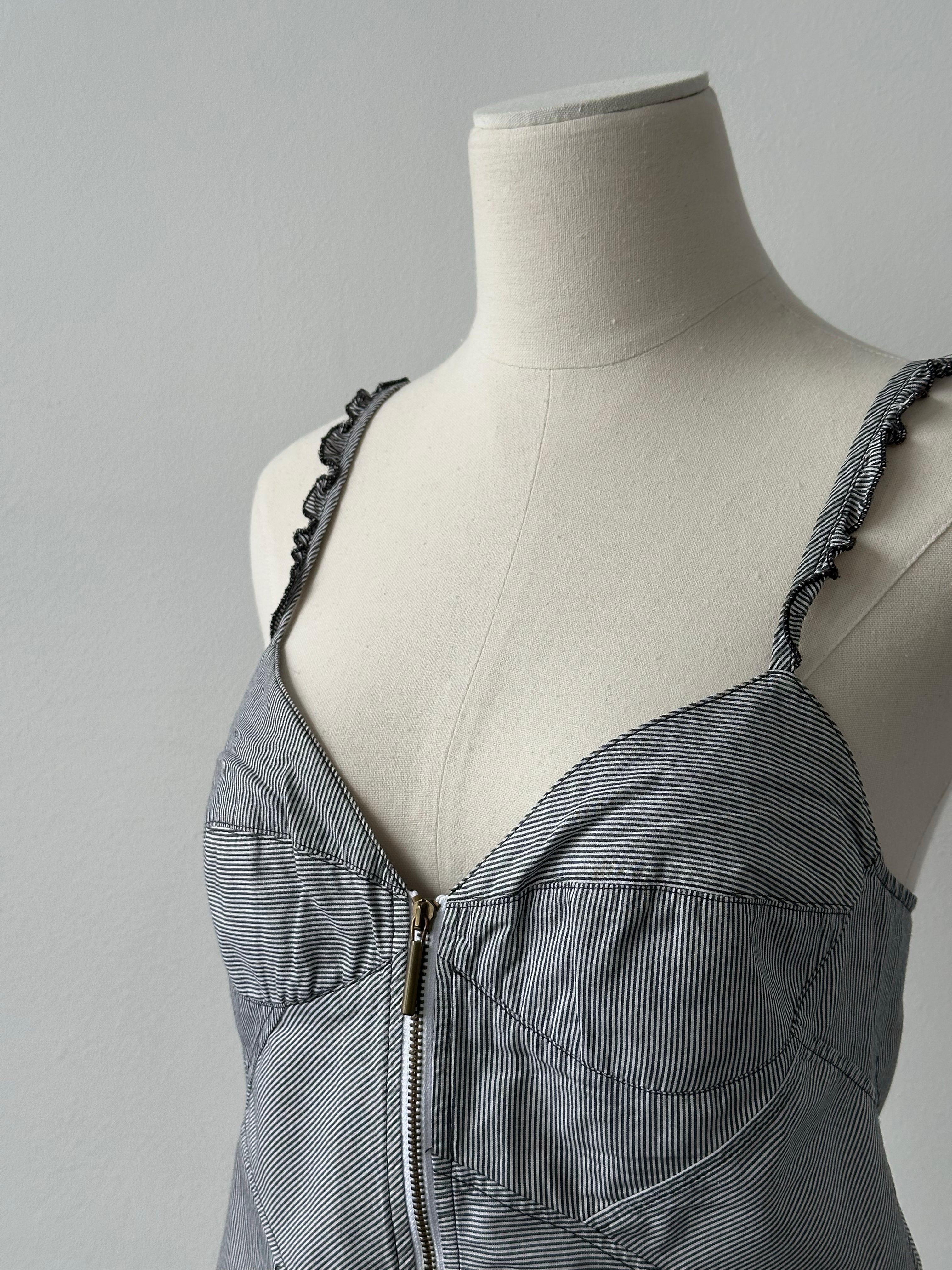 Armani Jeans 1990s pure cotton top in S/M, casual short-sleeve shirt with classic design and subtle branding details.