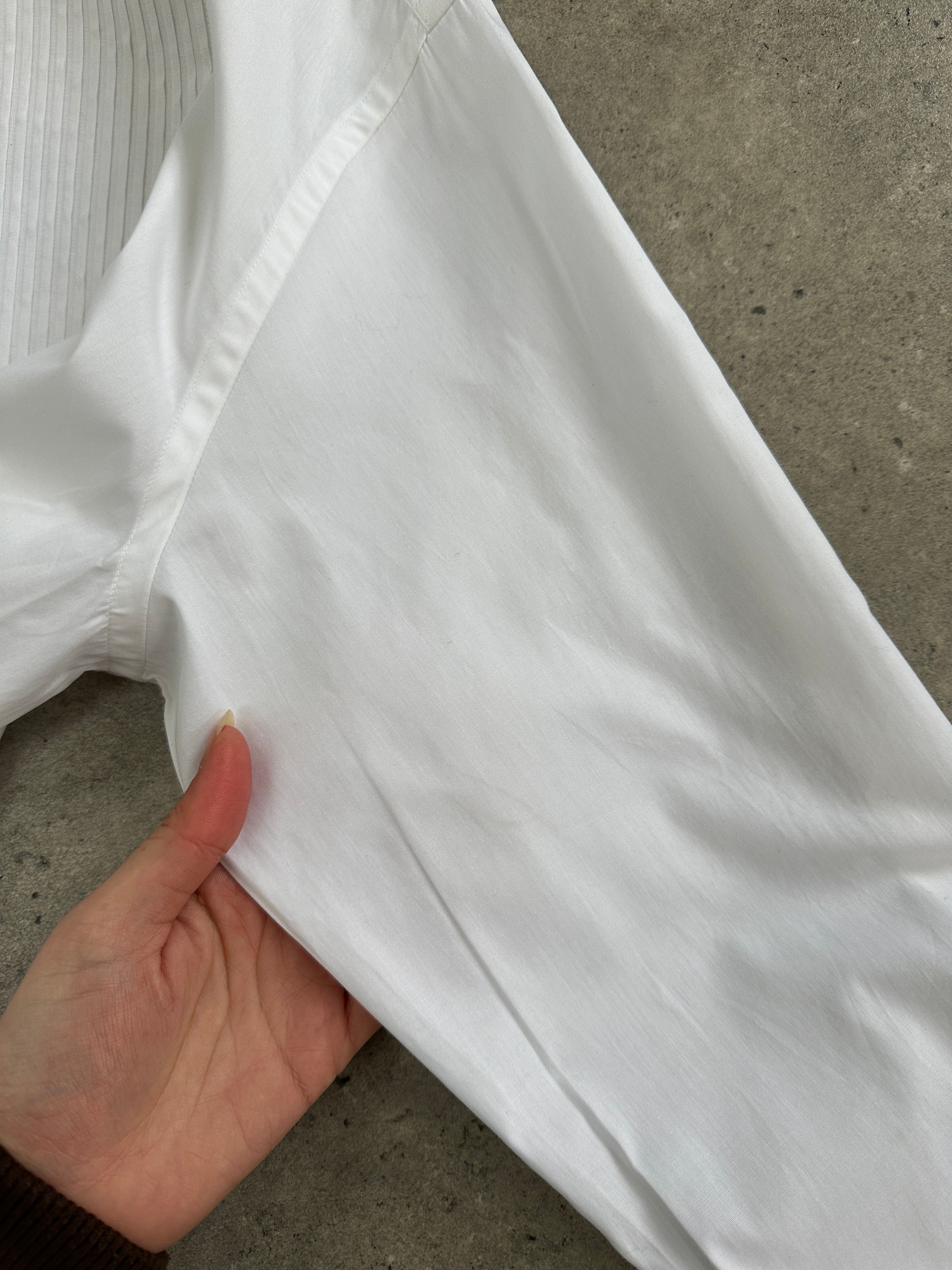 Vintage Italian vintage wing collar tuxedo dress shirt, size large, showing elegant collar and crisp fabric details
