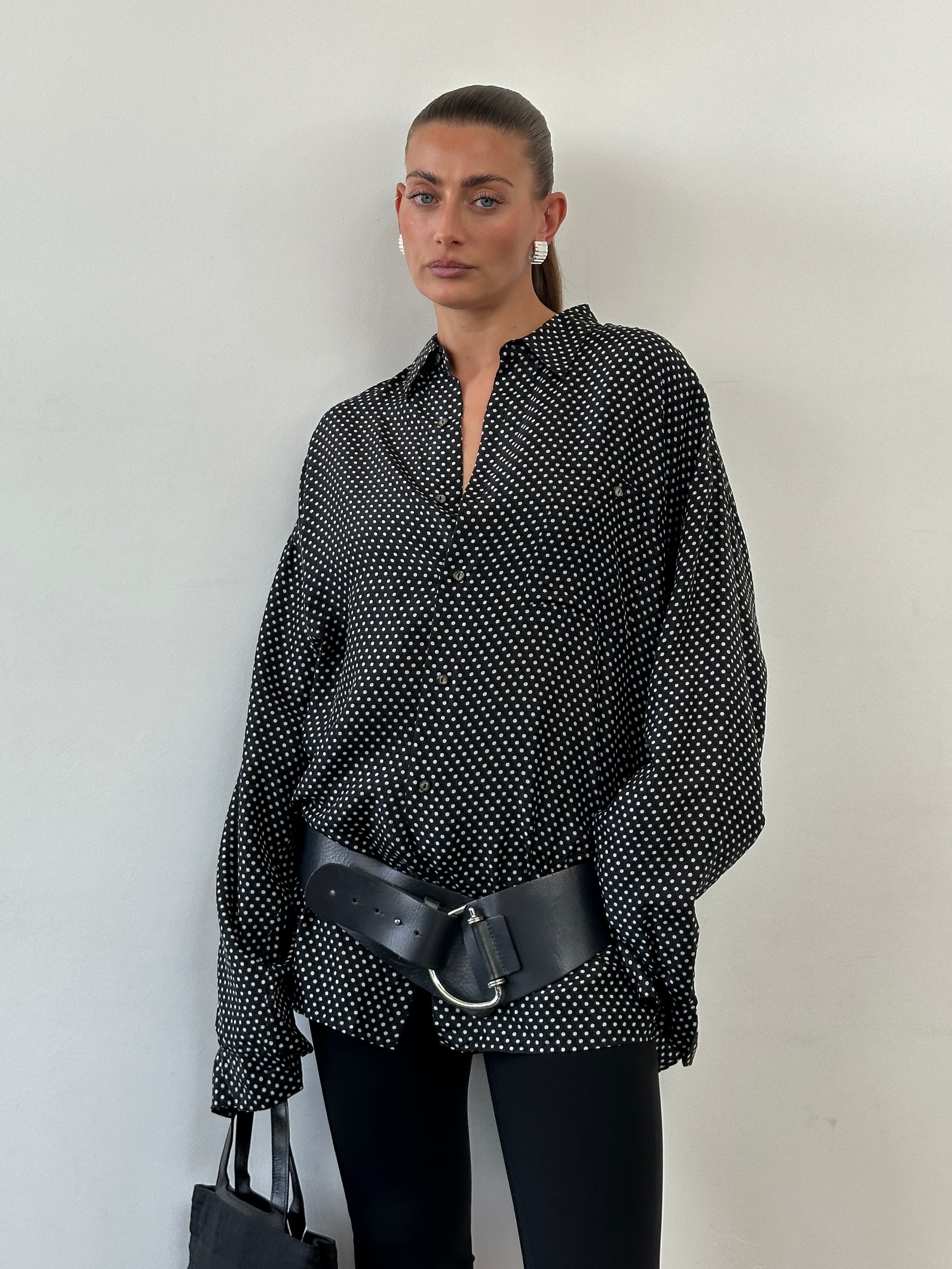 Vintage pure silk polkadot shirt in XXL size, featuring a classic design with button-front and long sleeves.