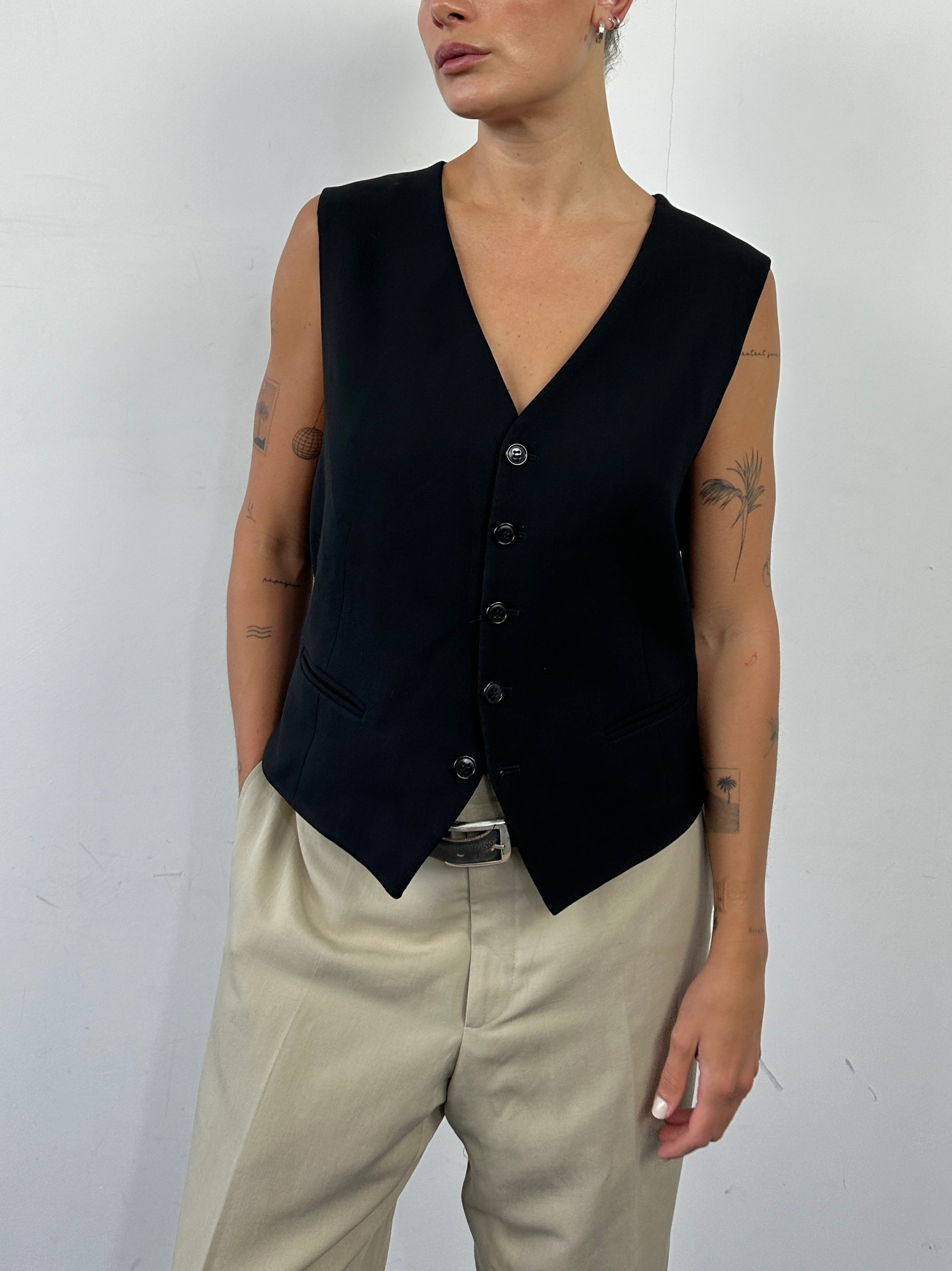 Emporio Armani virgin wool tailored waistcoat in XL, front view showing classic design and fine stitching.