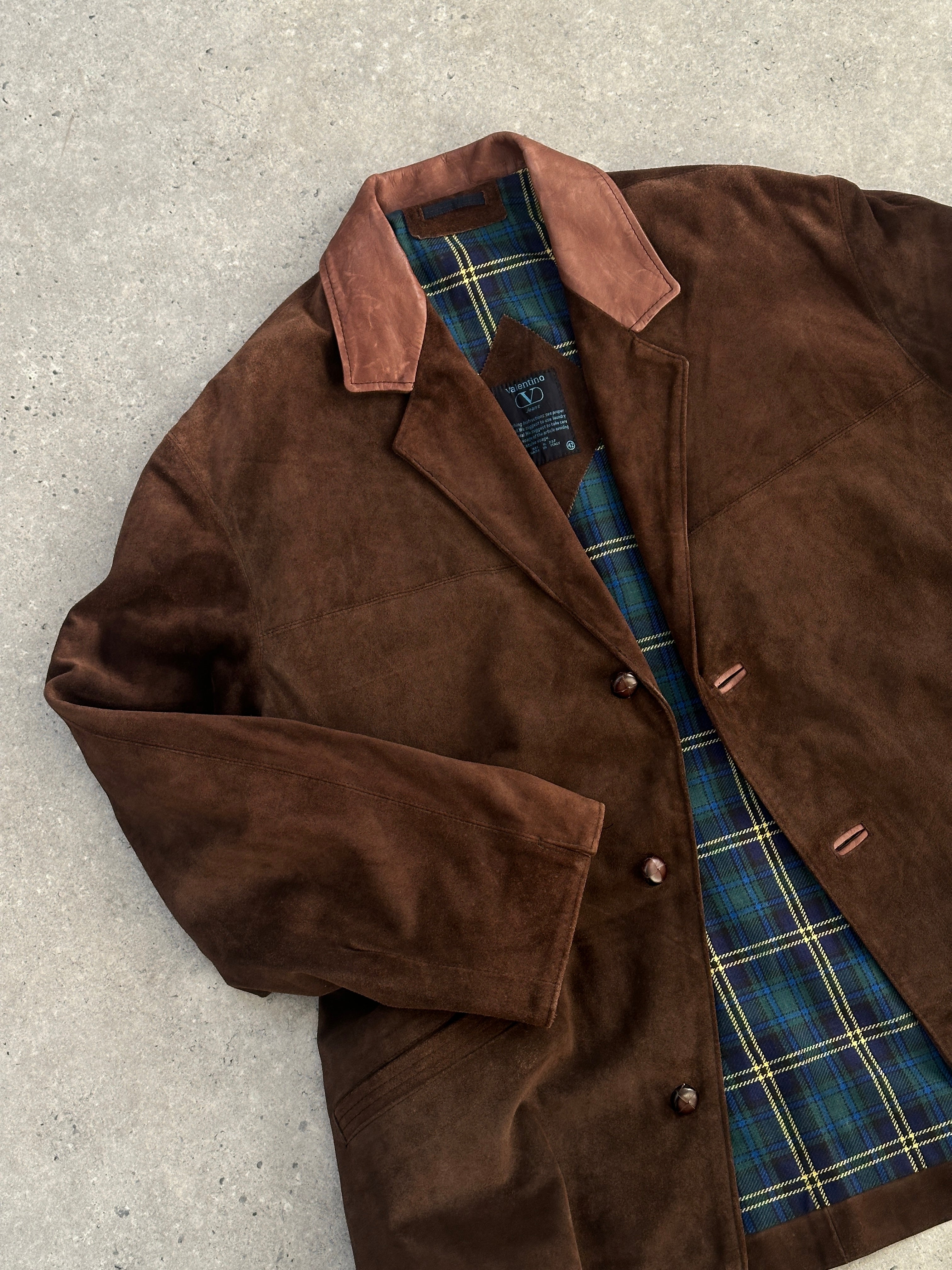 Valentino suede blazer jacket in XL, stylish men's leather jacket with a sleek, modern design and tailored fit.