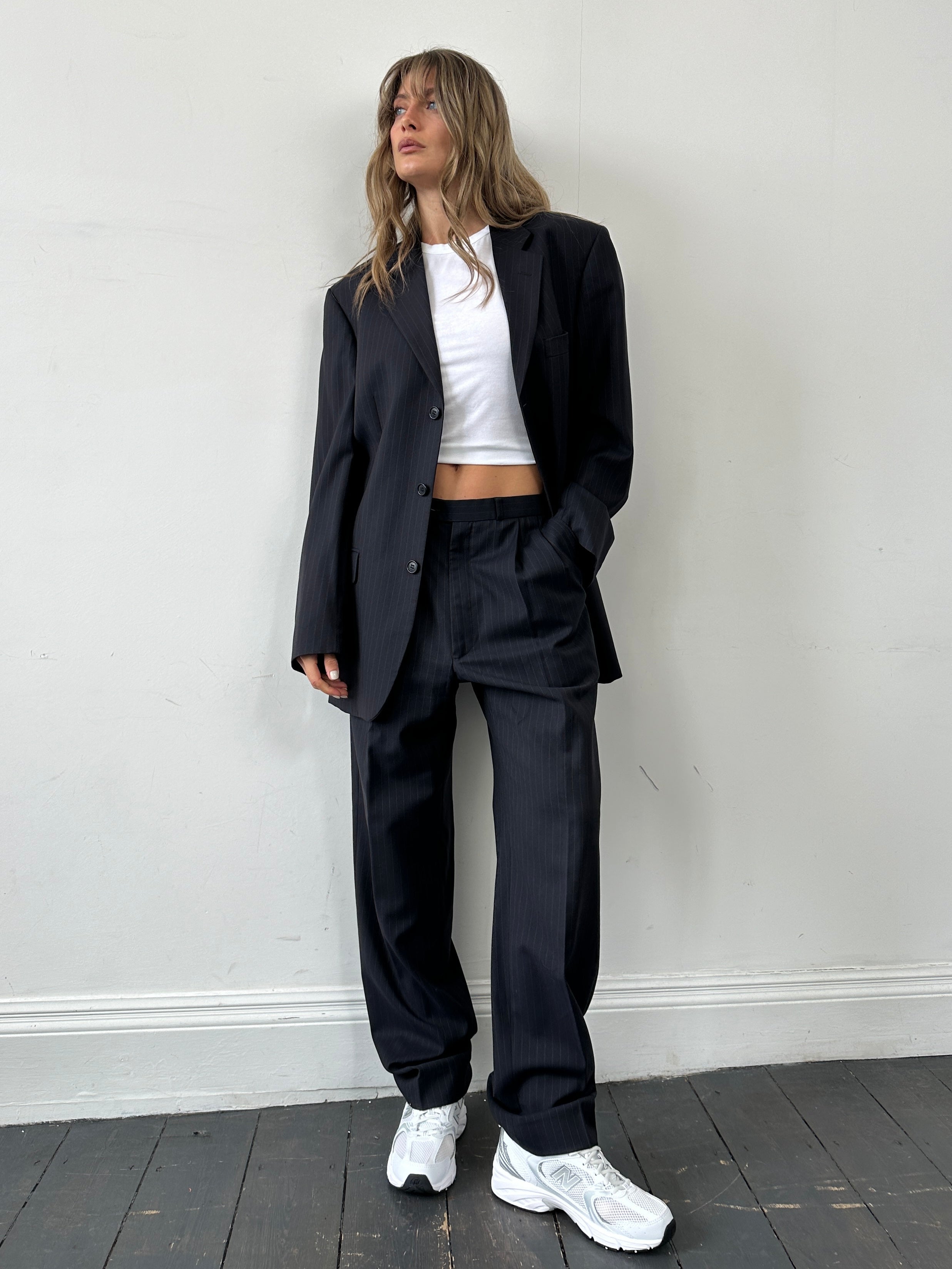 Balmain Pierre Balmain pinstripe pure wool single-breasted suit jumpsuit in size 40L/W32, featuring tailored lapels and classic fit.