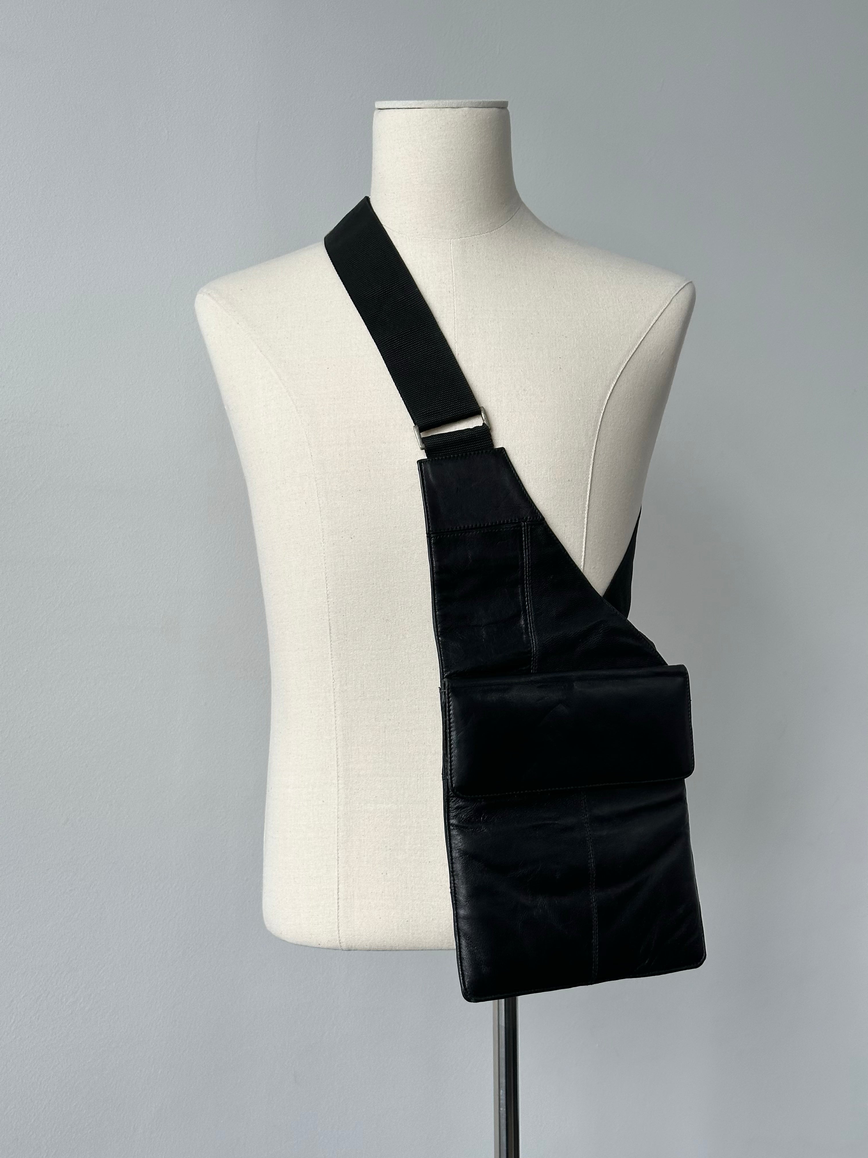 Vintage 1990s Flat Leather Crossbody Bag