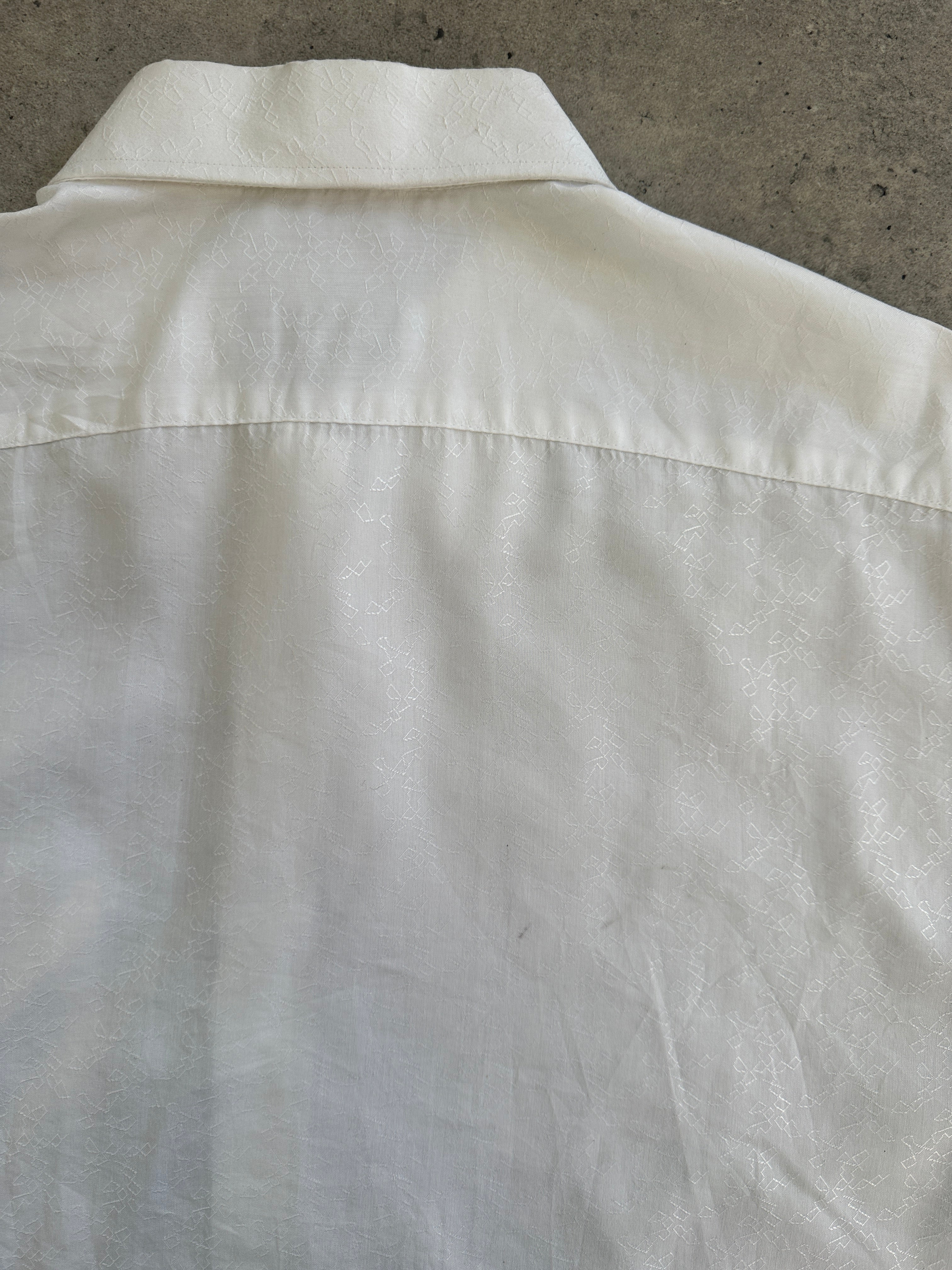 Christian Dior Monsieur Paris 1990s cotton textured logo shirt, M/L size, with visible logo and classic design.