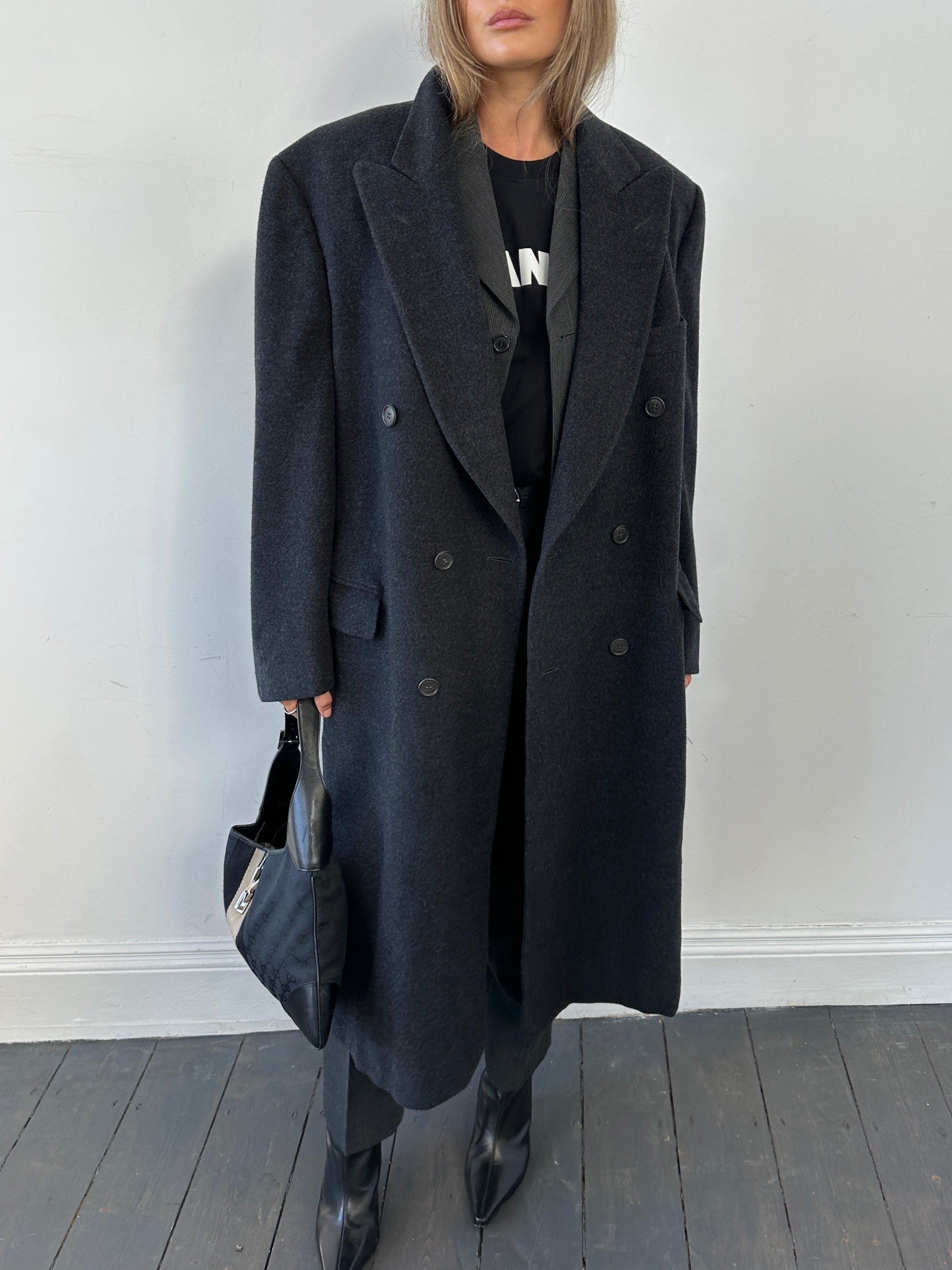 Vintage brand vintage cashmere wool double-breasted coat in XL, featuring classic tailored design and warm, soft fabric.