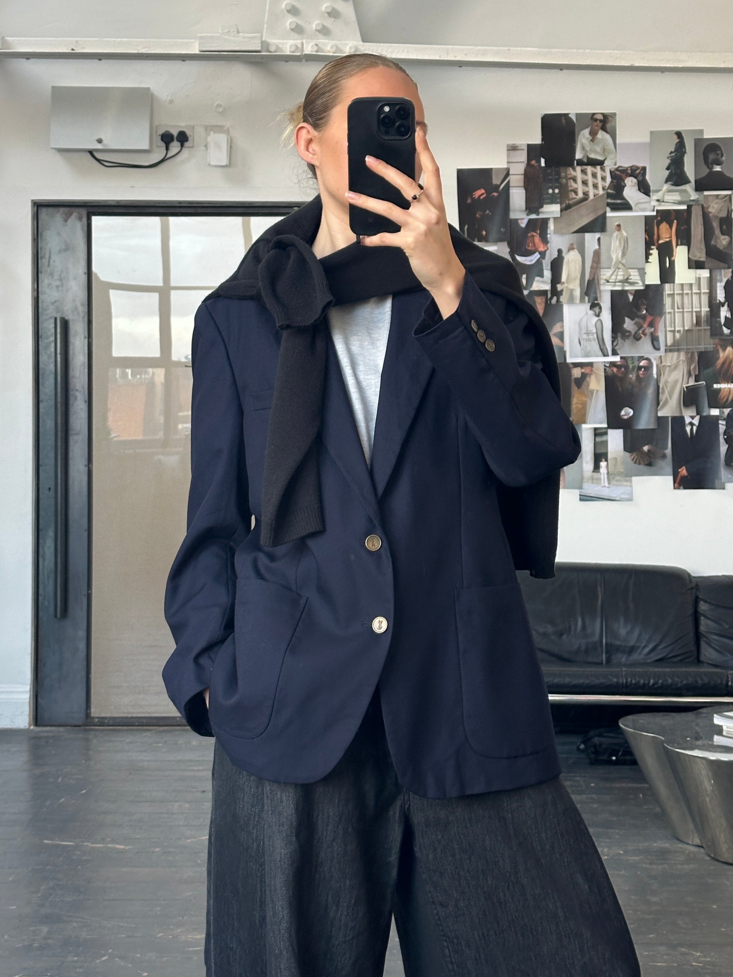 Yves Saint Laurent men's 1990s pure wool bespoke button blazer in size 42R/L, tailored fit with classic lapel and single-breasted design.