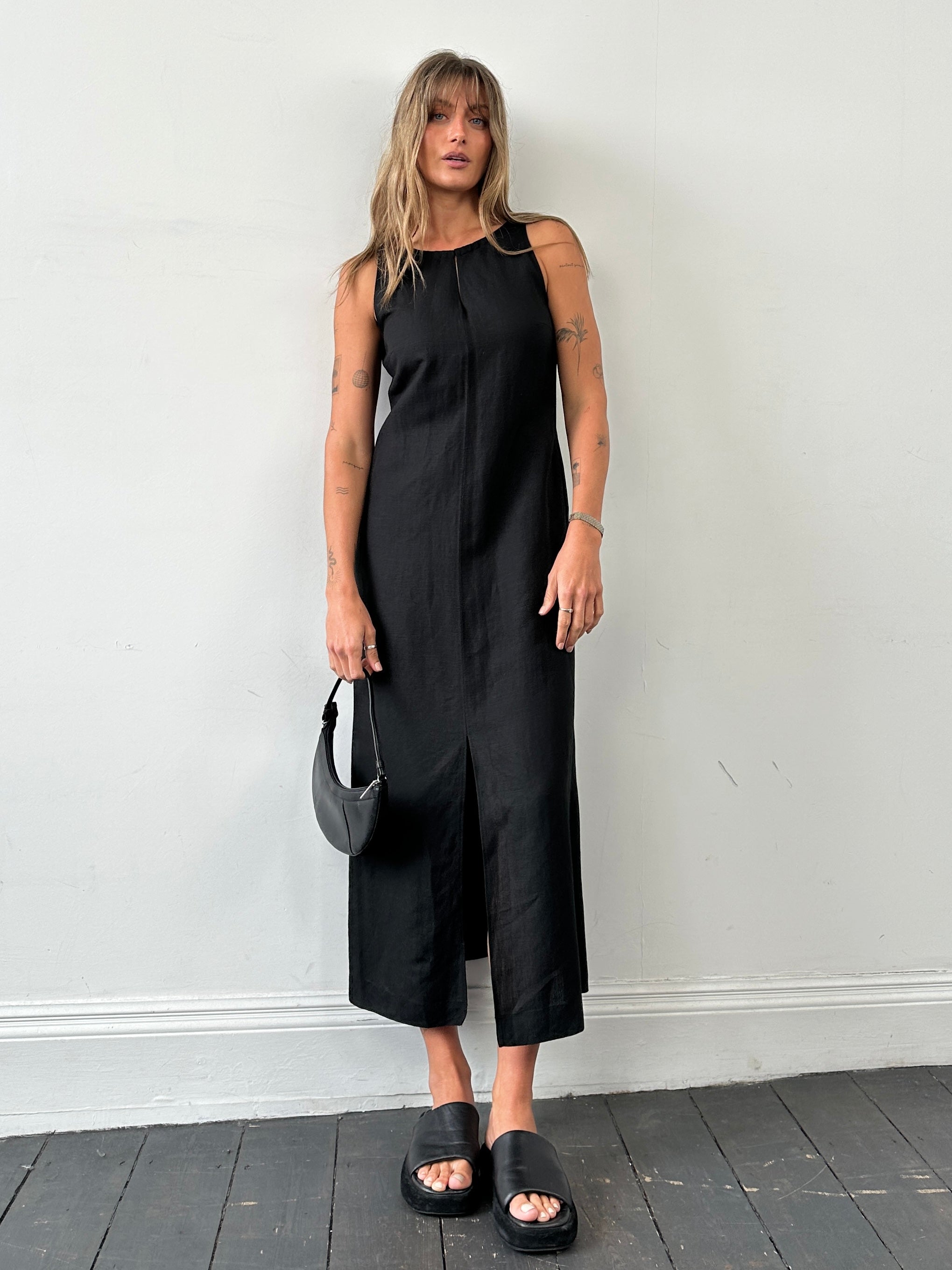 Marella linen floor-length dress in size M, featuring a flowing silhouette and elegant design suitable for warm weather.
