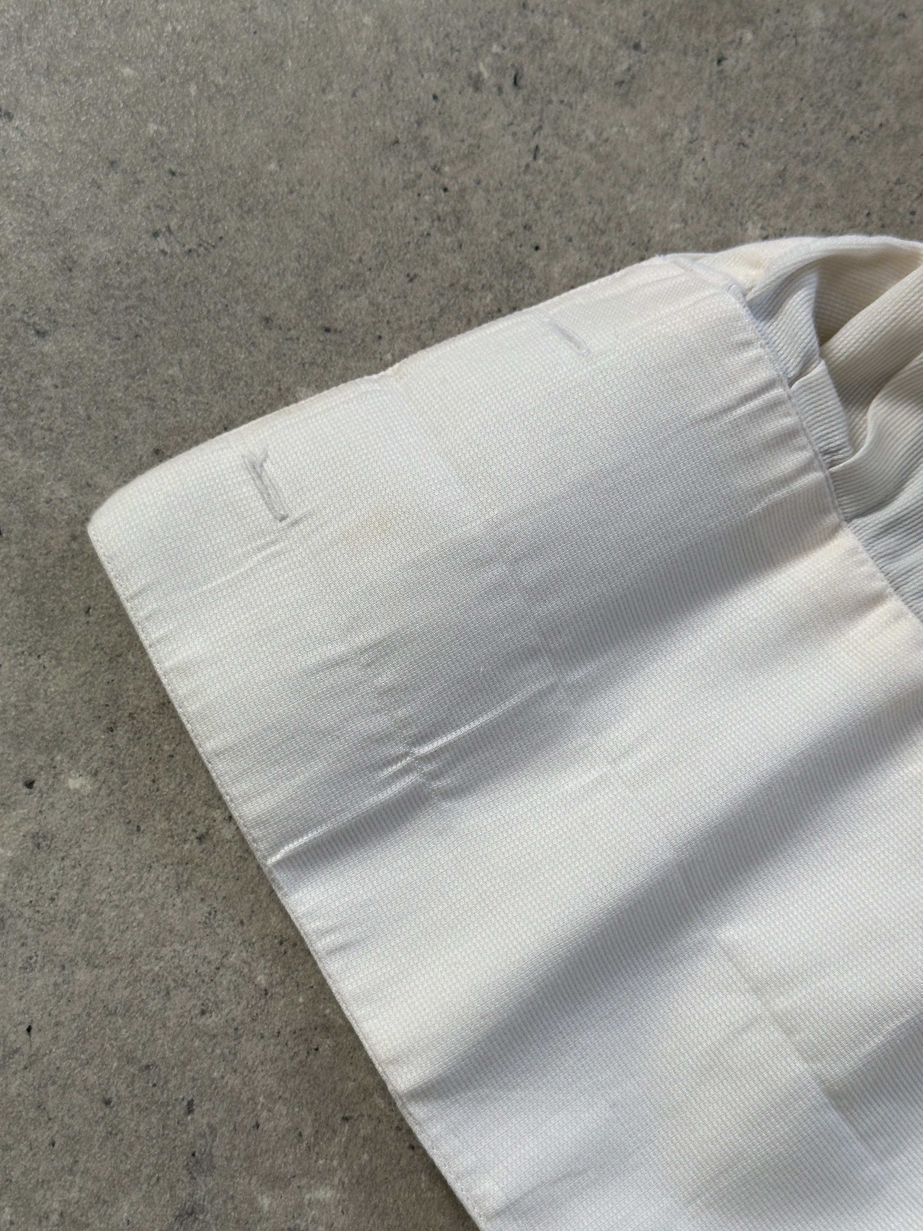 Pal Zileri pure cotton wing collar dress shirt, men's size M, with classic design and crisp white fabric.