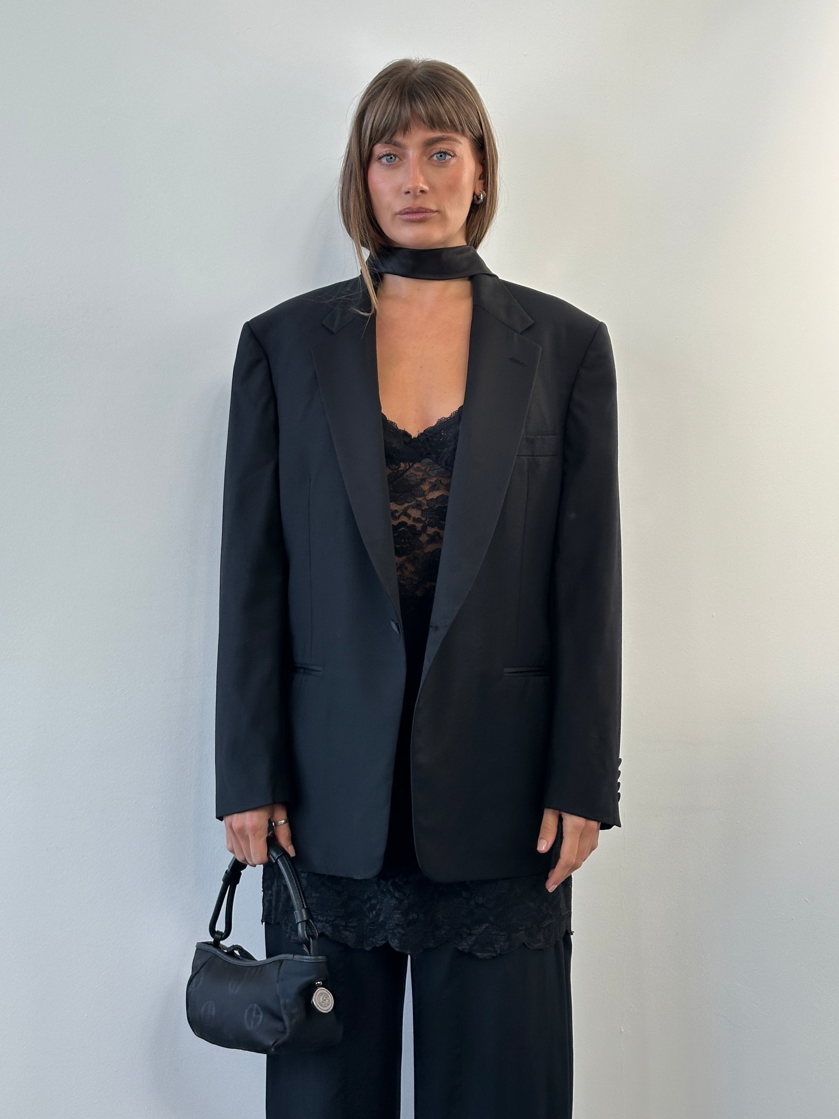 Christian Dior Monsieur 1980s wool tuxedo blazer in size 44R/XL, tailored fit with classic lapels and sleek design.
