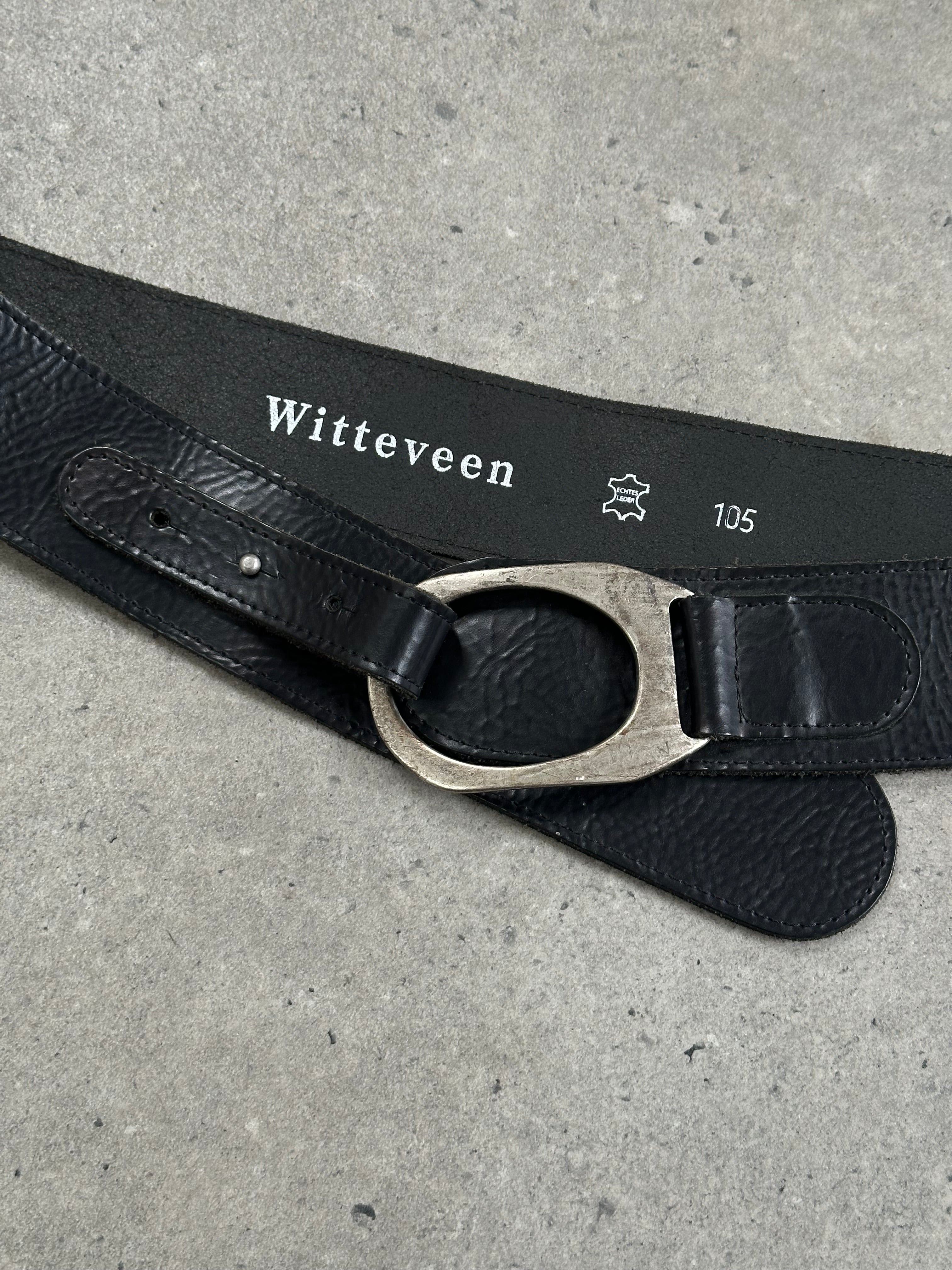Vintage 1990s sculptural leather chunky belt with wide W36-38, featuring unique textured design and bold statement style.