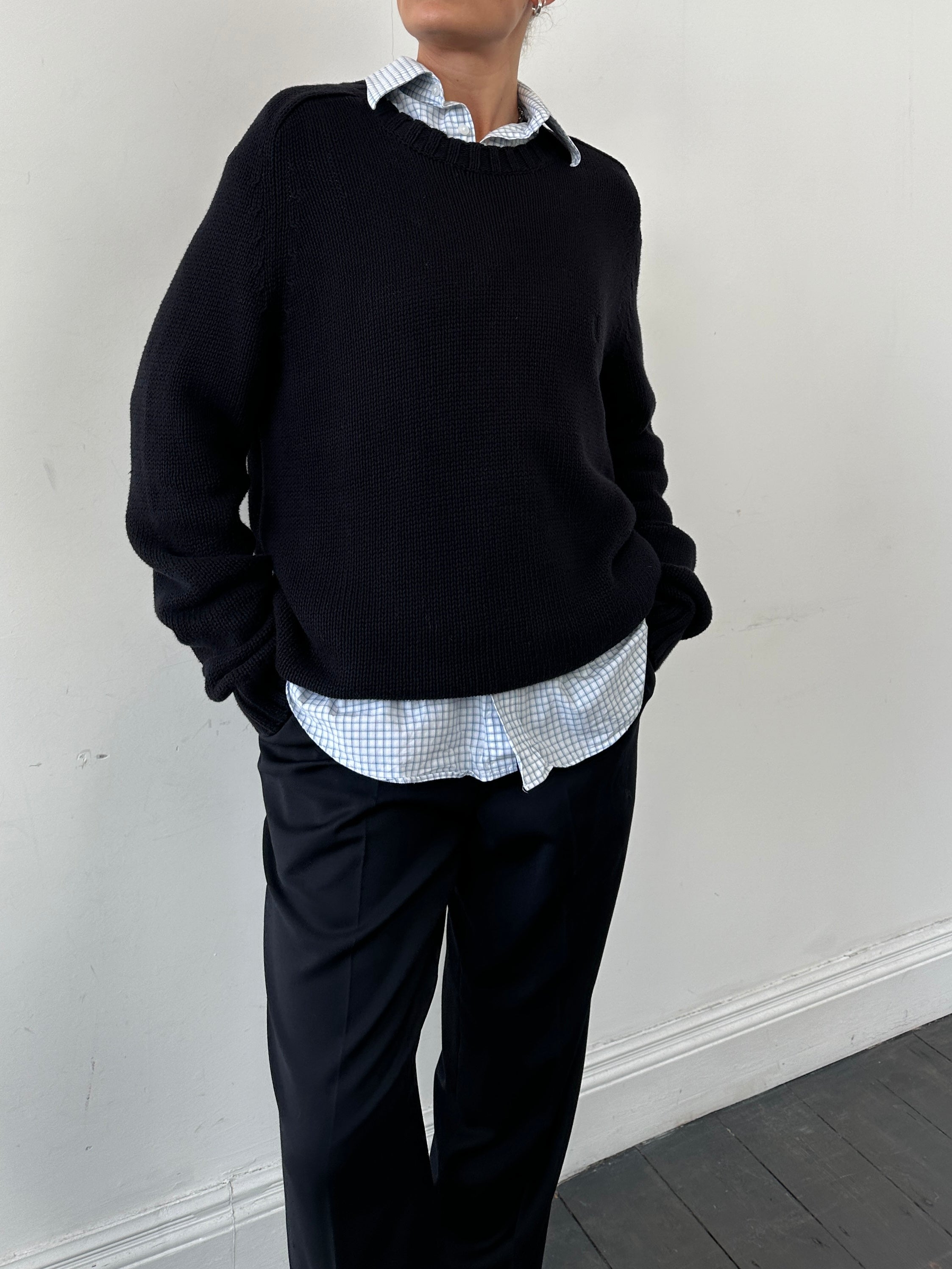 Yves Saint Laurent knitted cotton logo jumper in XL/XXL, featuring a classic design with the YSL logo on the front.