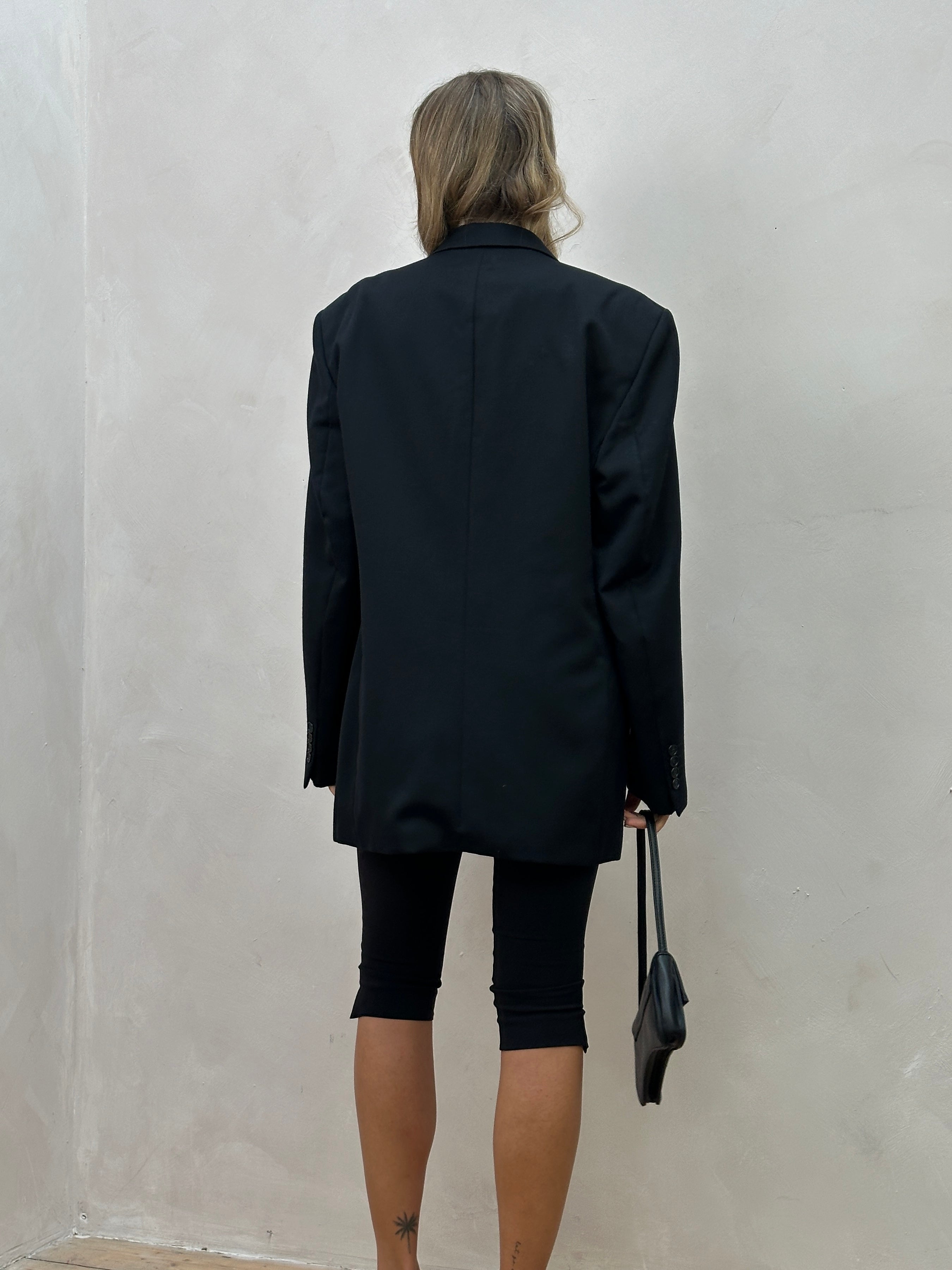 Yves Saint Laurent Pour Homme wool blazer in dark color, single-breasted design, size 44L/XL-XXL, tailored fit with notch lapel.