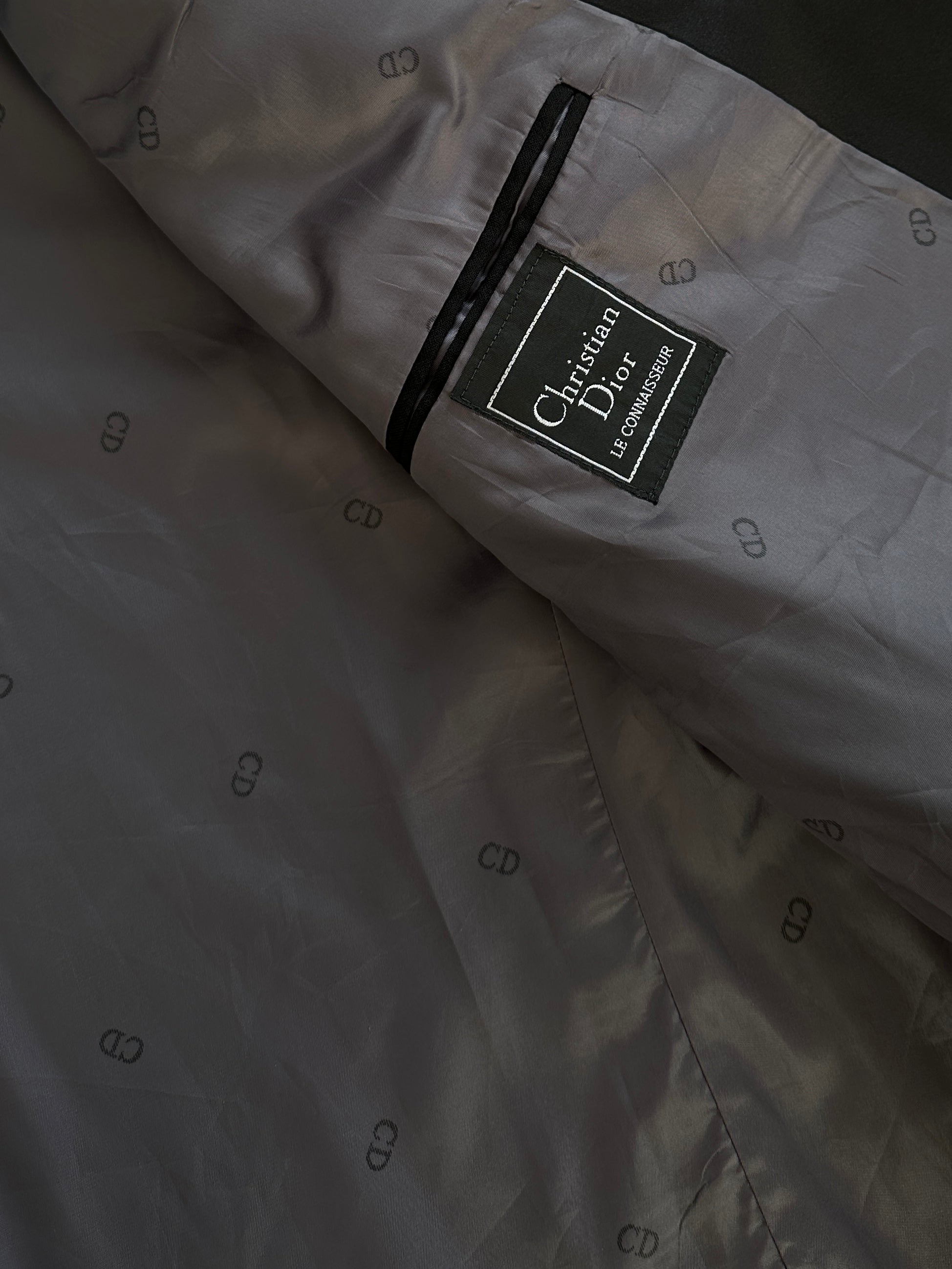 Christian Dior Le Connaisseur 1990s wool tuxedo blazer, size 52R/XXL, tailored fit with classic black design and satin lapels.