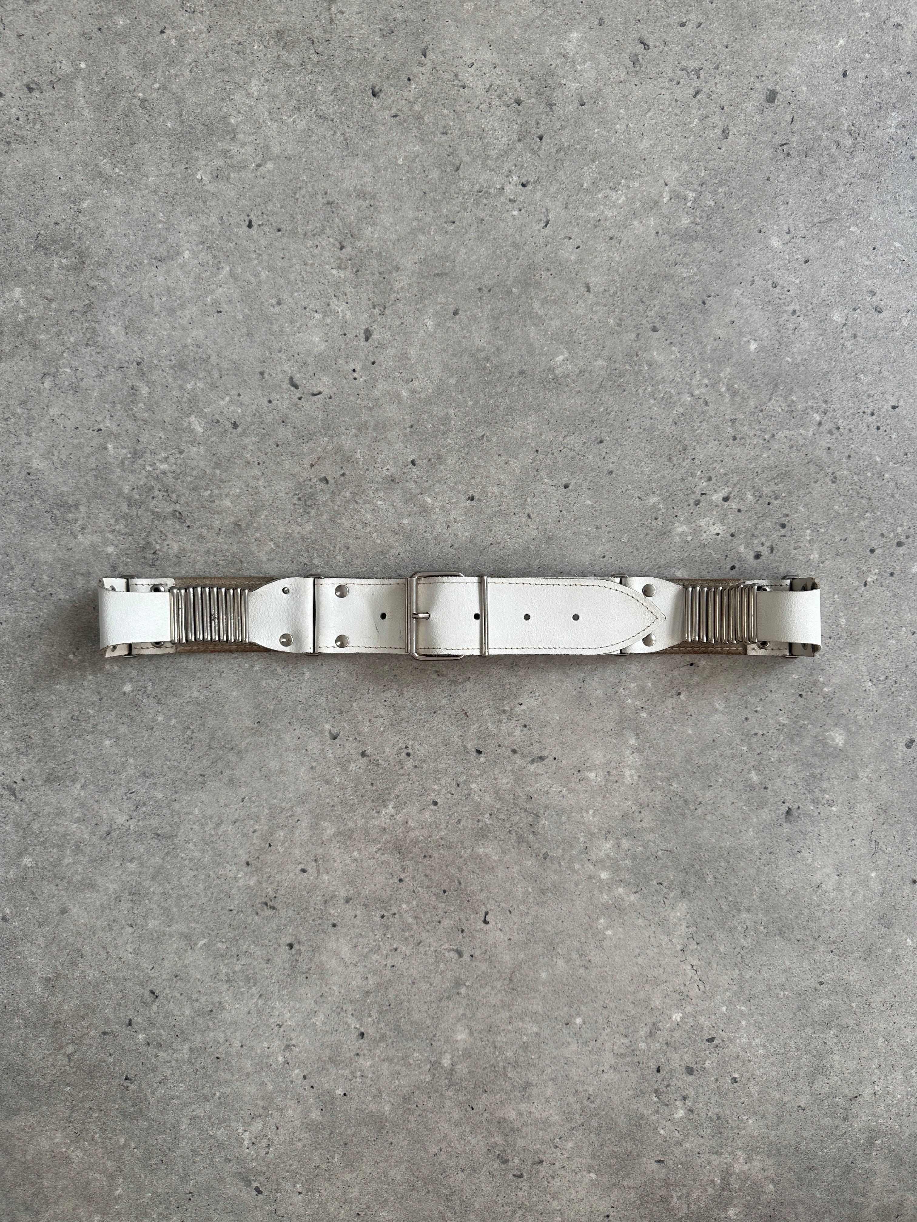 Vintage leather belt with chrome hardware, adjustable W28-32, stylish vintage accessory for men or women.