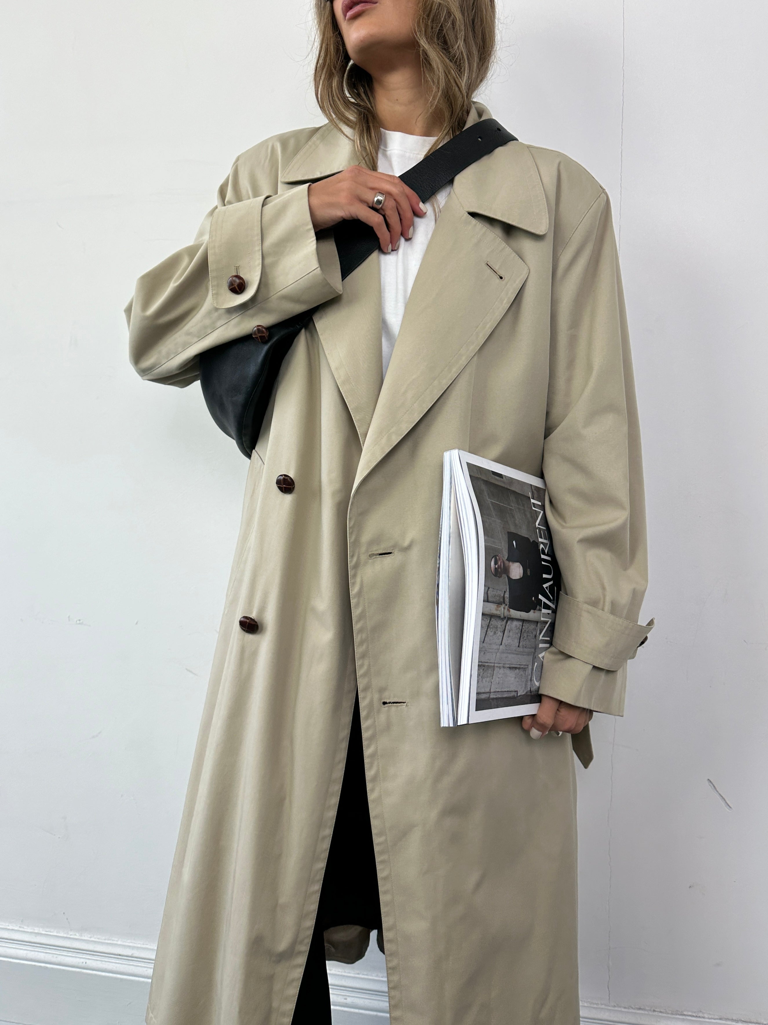 Vintage Italian double-breasted cotton trench coat with belt in XL size, featuring classic design and timeless style.