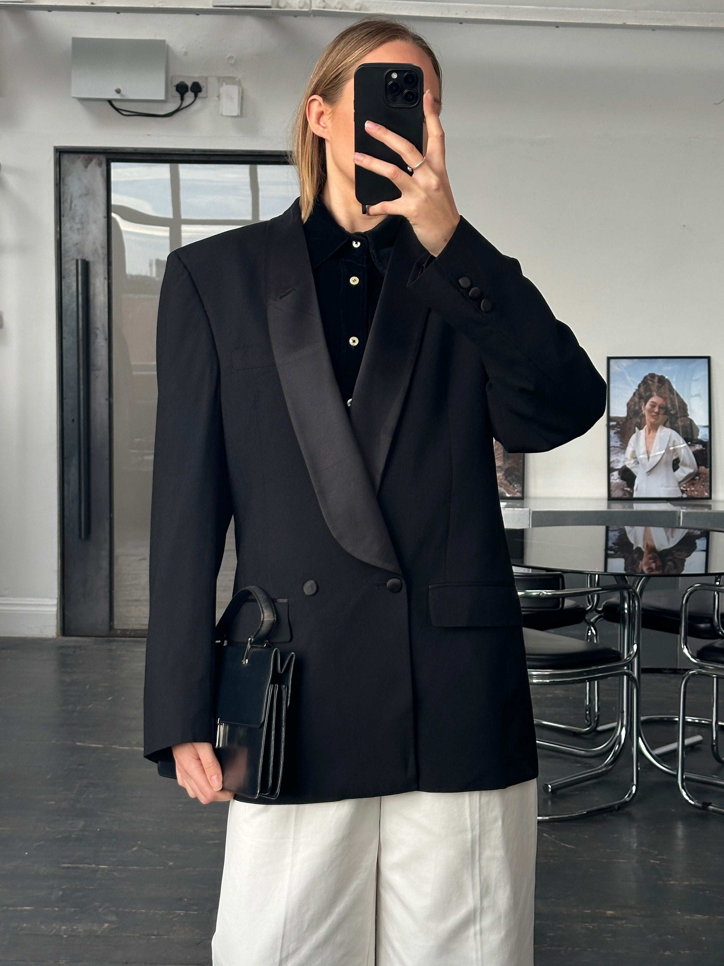 Christian Dior Monsieur 1980s pure wool tuxedo blazer, size 40R/XL, tailored fit with classic lapels and button details.