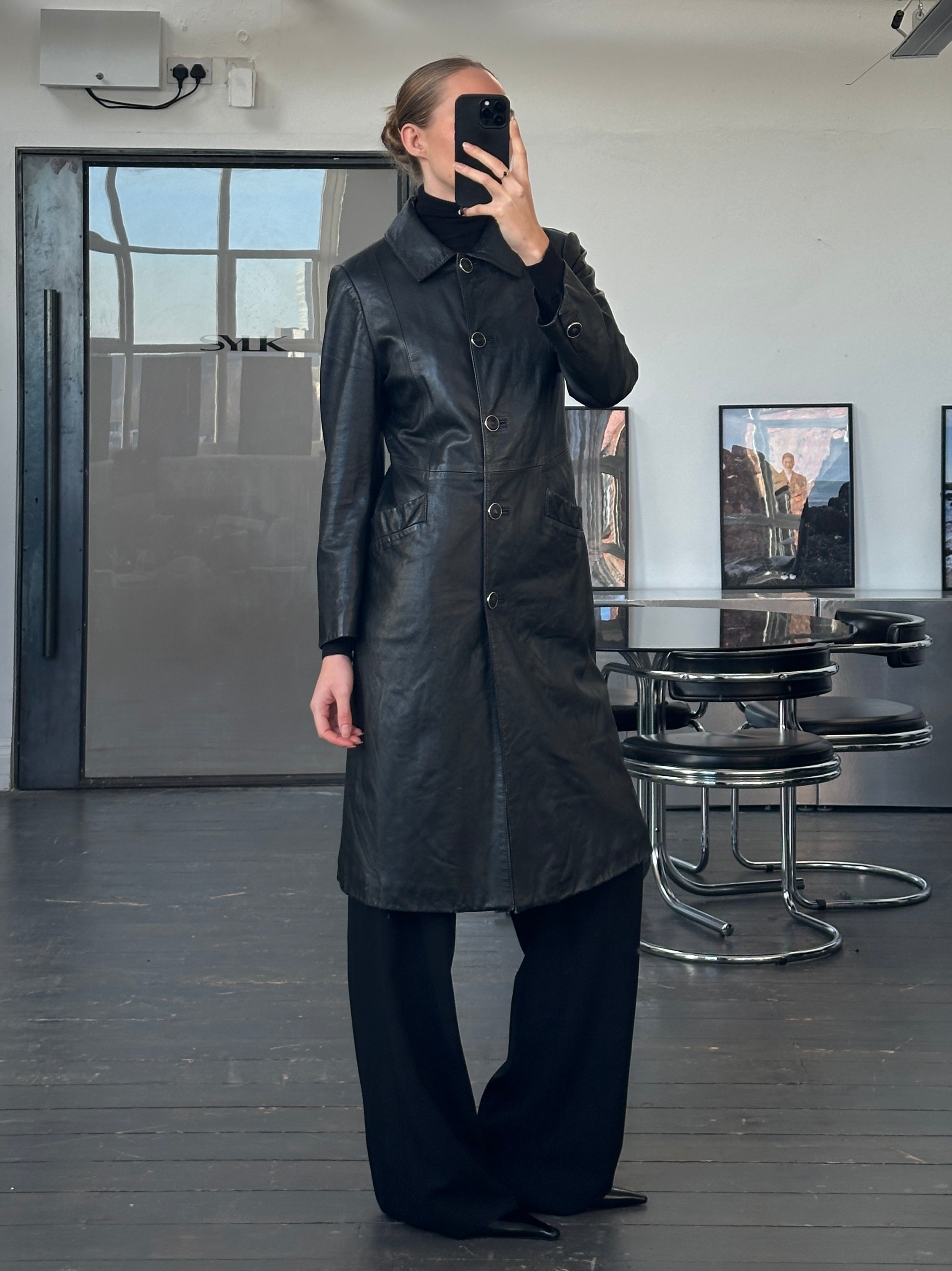 Gianni Versace Versus 1990s Bespoke Lion Head Leather Trench Coat - S - SYLK