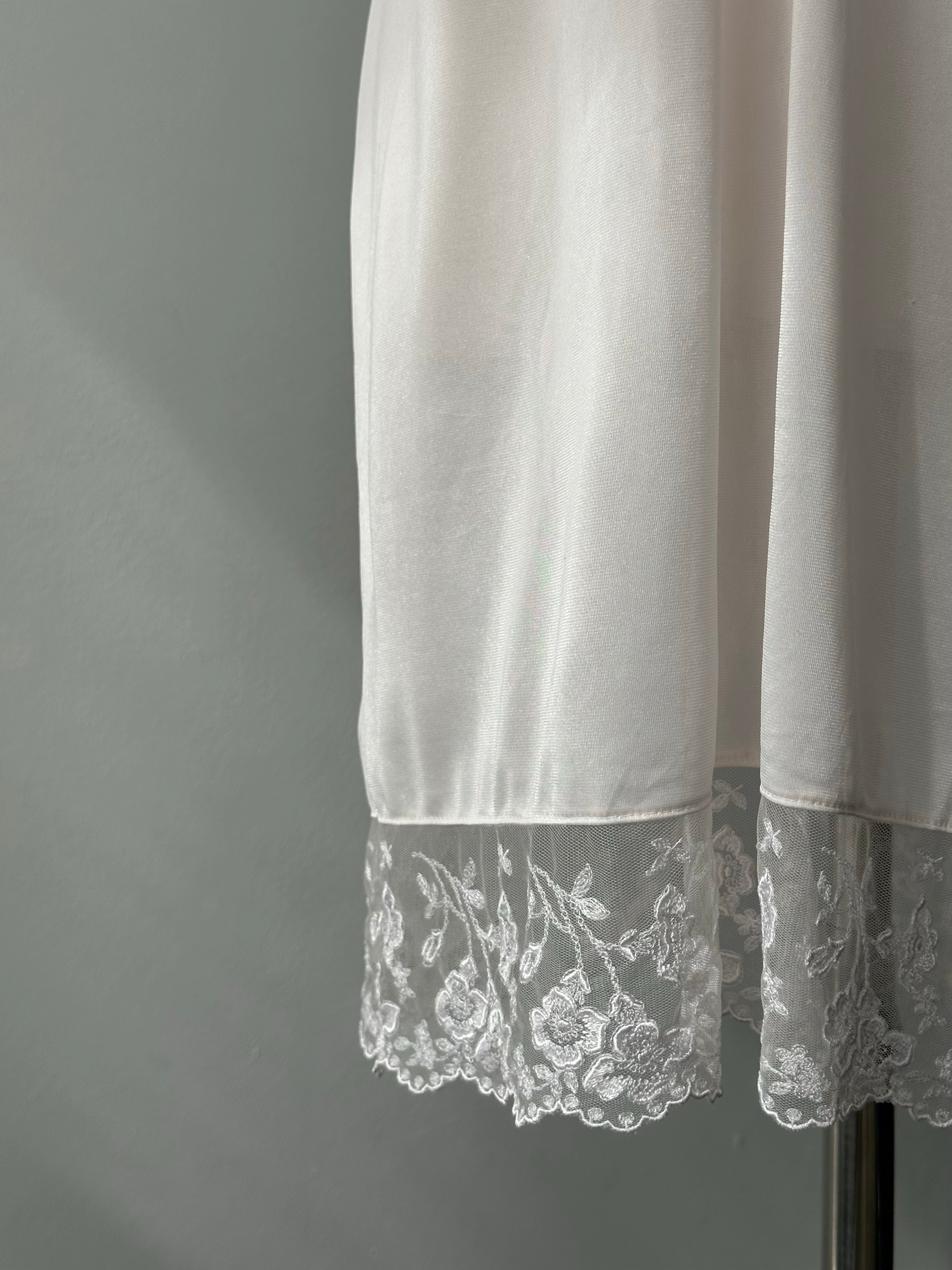 Vintage 1990s V Neck Lace Slip Dress - S-M