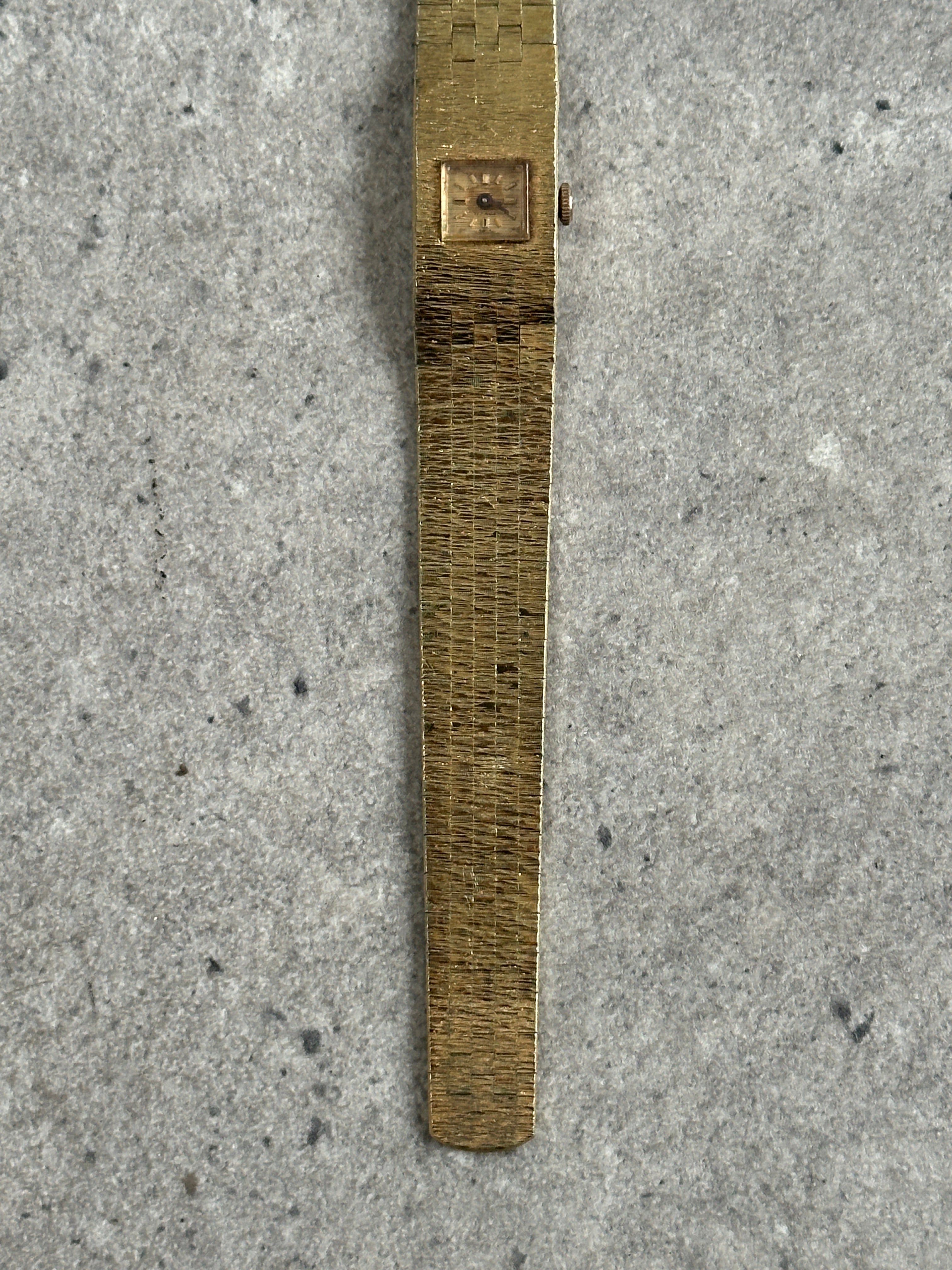Vintage 1970s Swiss Mechanical Bracelet Watch