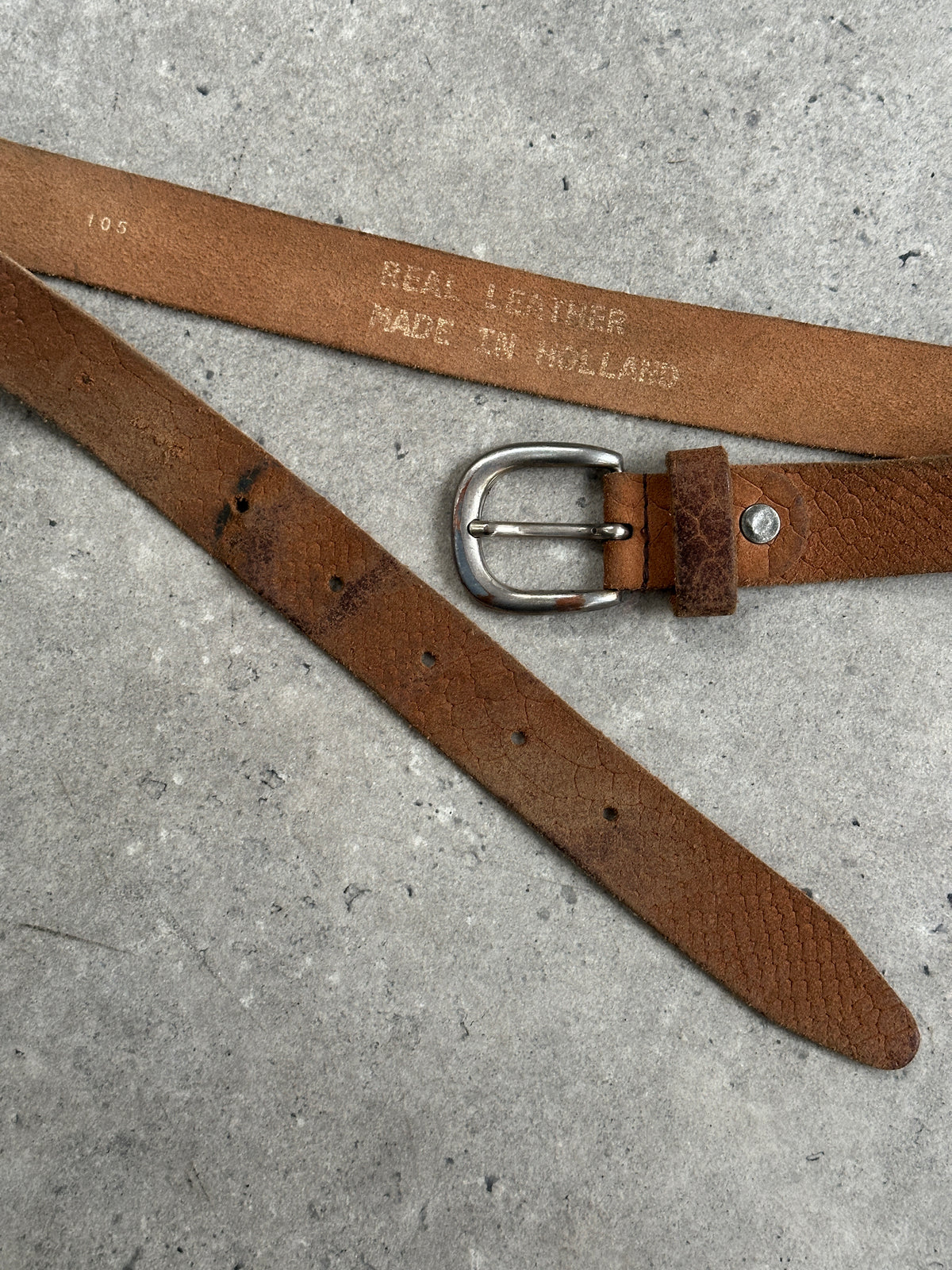 Vintage 1990s Slim Leather Belt - W32-39
