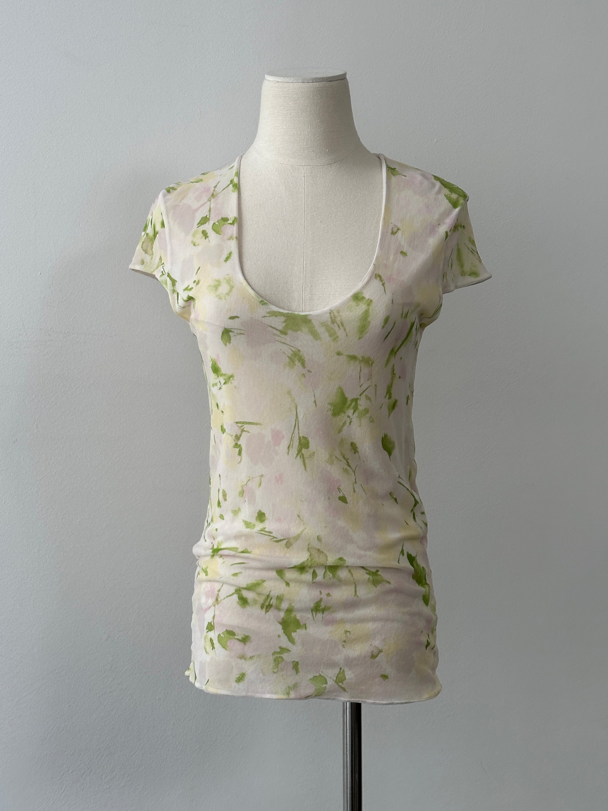 Italian Vintage 2000s Floral Fitted V Neck Top - M