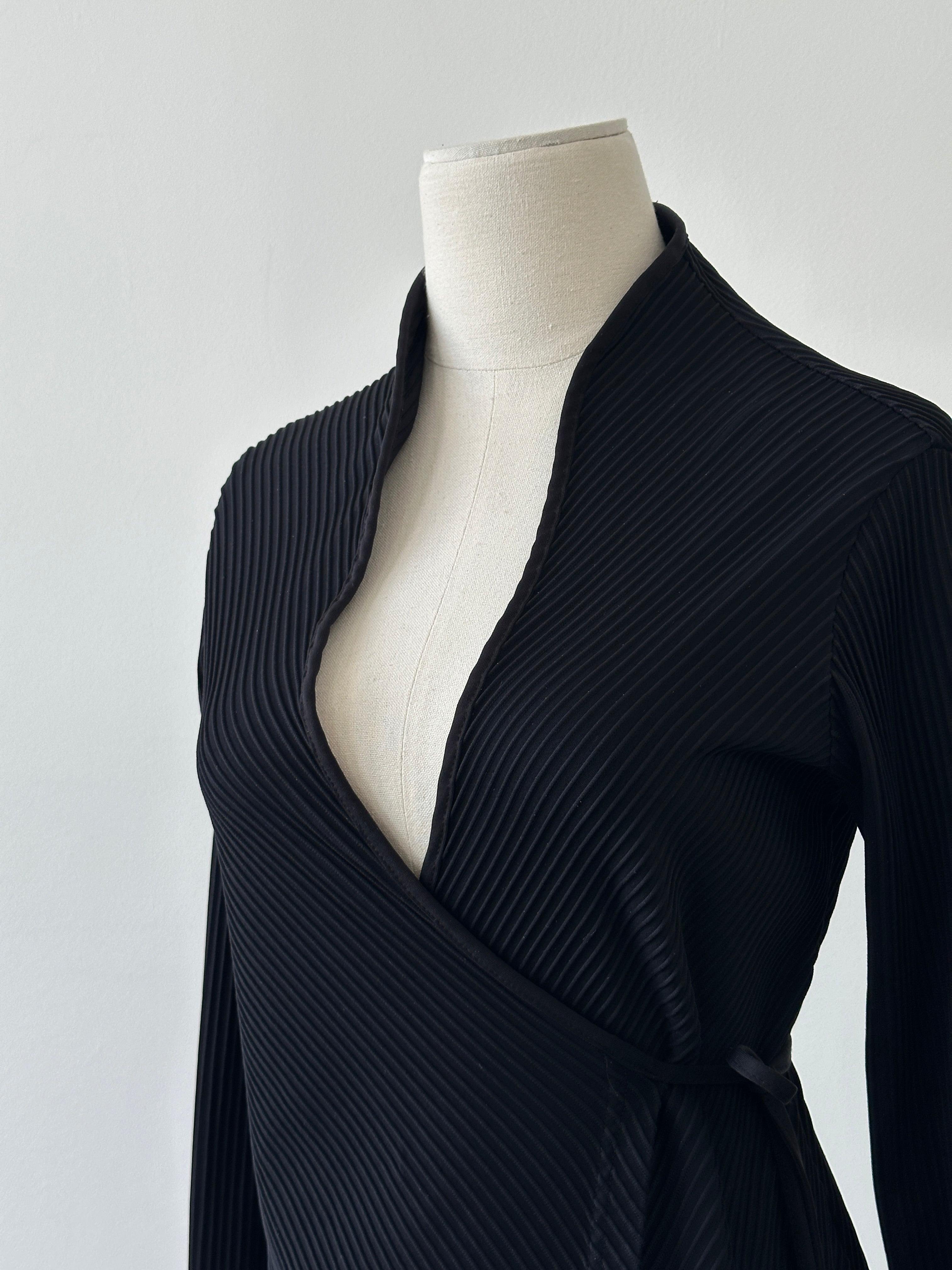 Anna Fontaine 2000s Ribbed Wrap Top - S