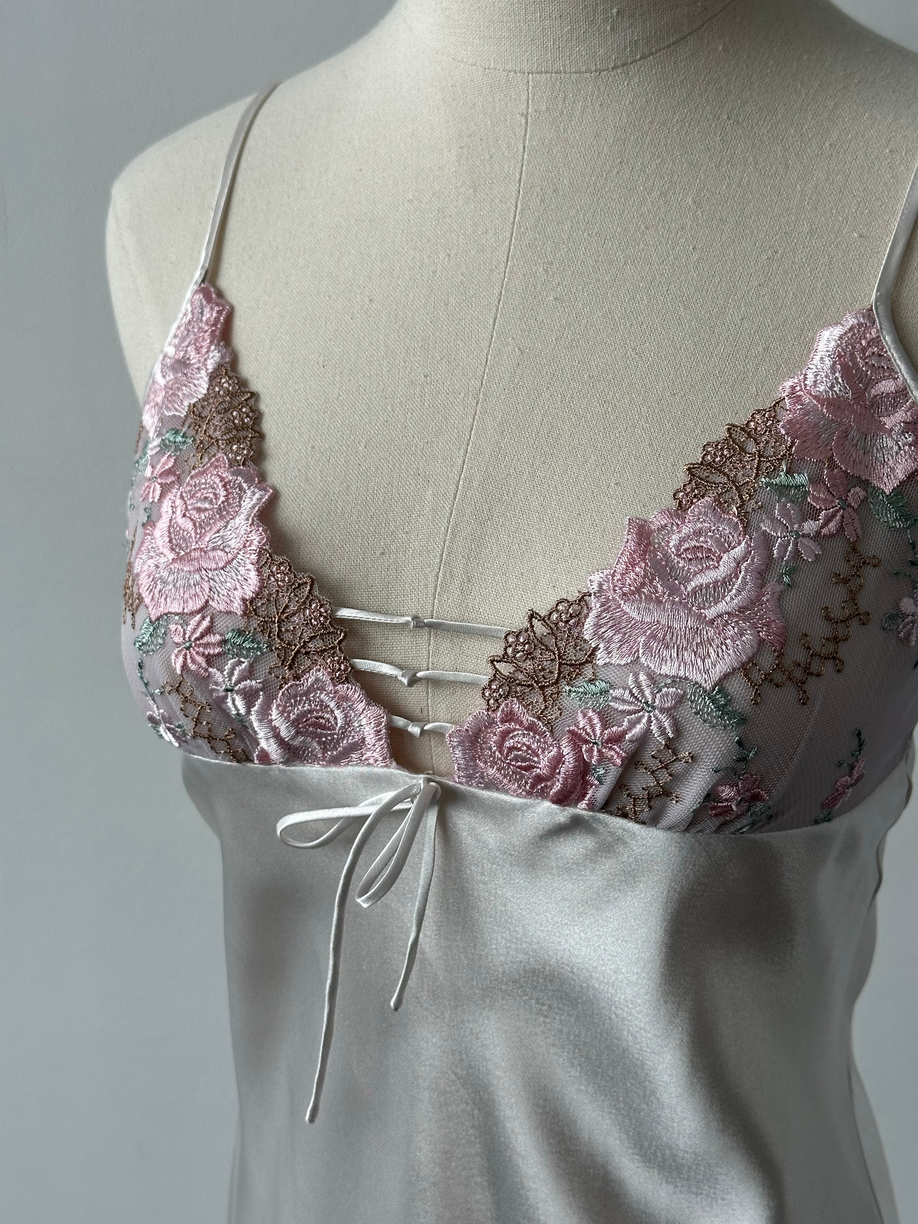 Vintage 2000s satin floral lace mini slip dress in XS, featuring delicate lace details and a vintage-inspired silhouette.