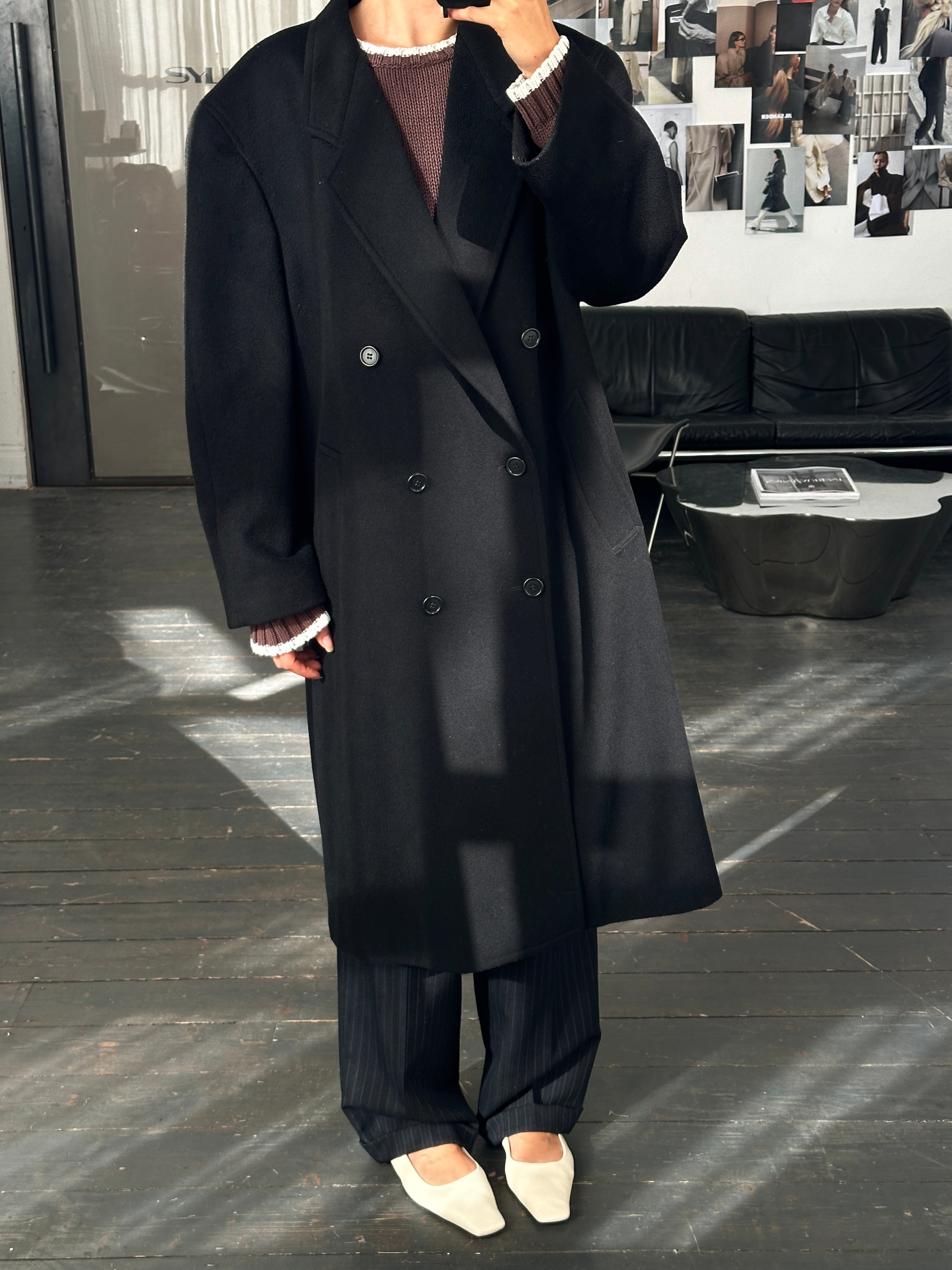 Pierre Cardin 1990s pure wool double-breasted coat in XXL, showcasing classic tailored style and timeless design.