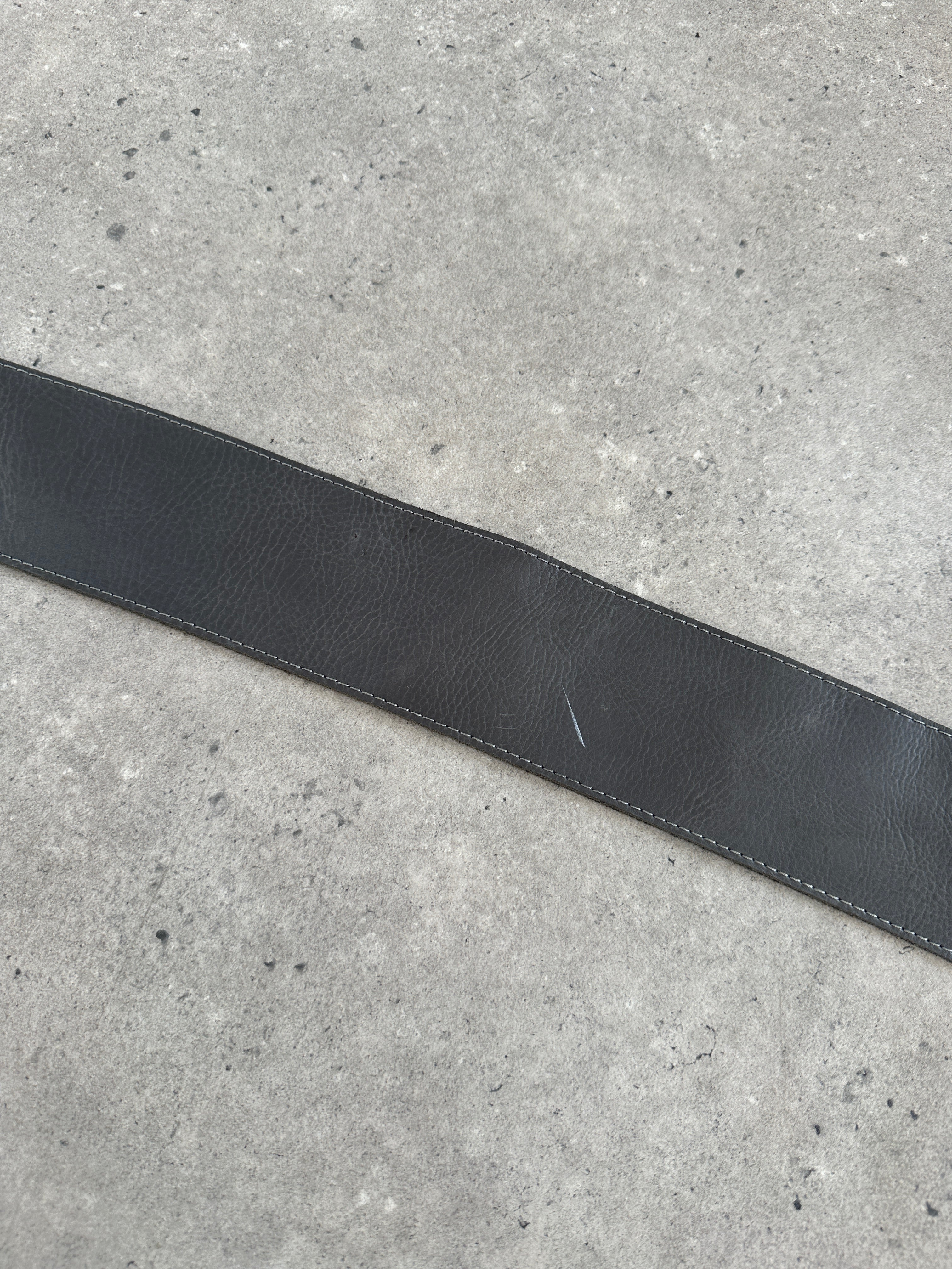 Vintage 1990s Chunky Circular Leather Belt - W35 - SYLK