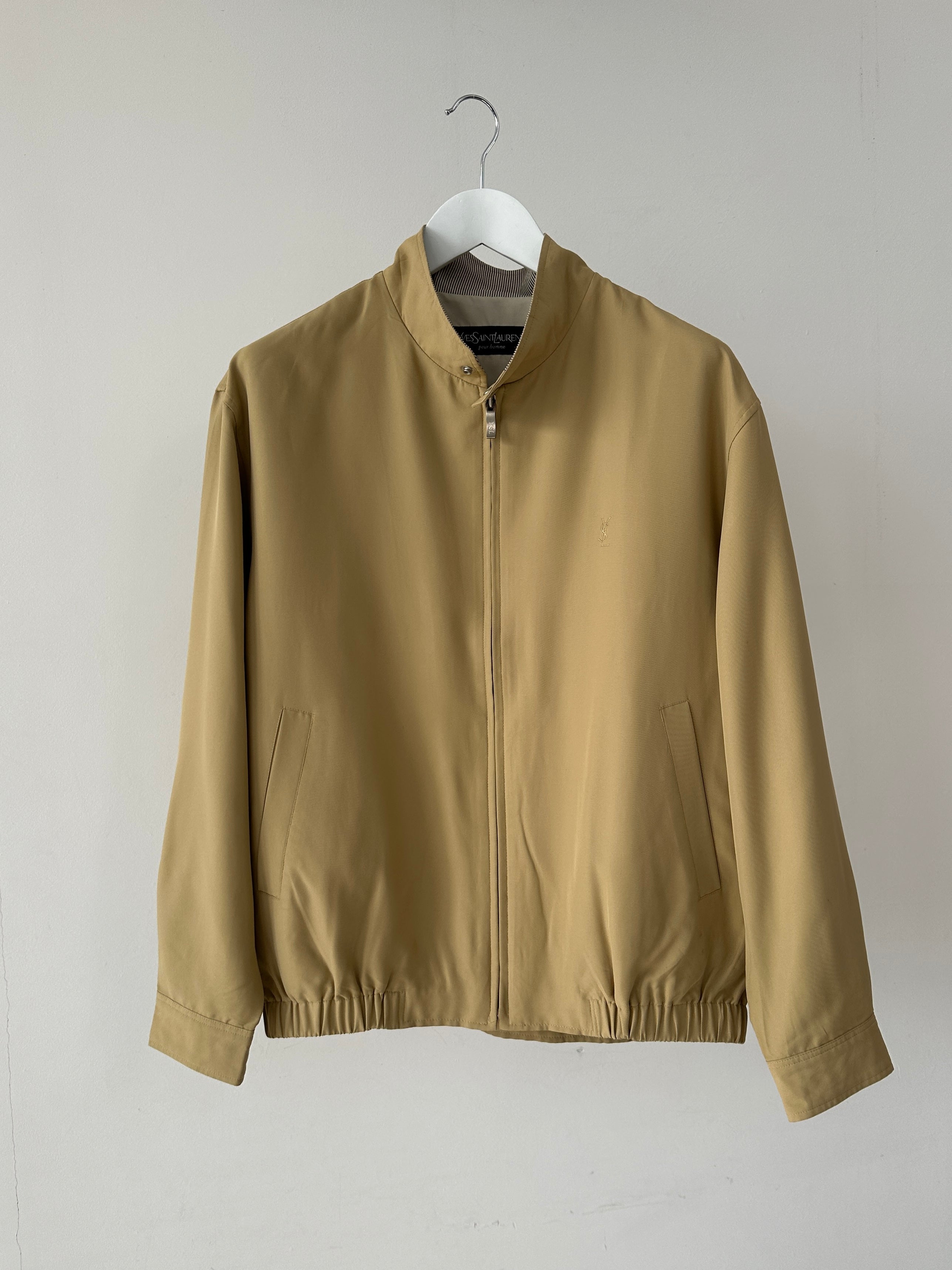 Yves Saint Laurent logo bomber jacket in size M/L, black with signature YSL branding, stylish and casual outerwear.