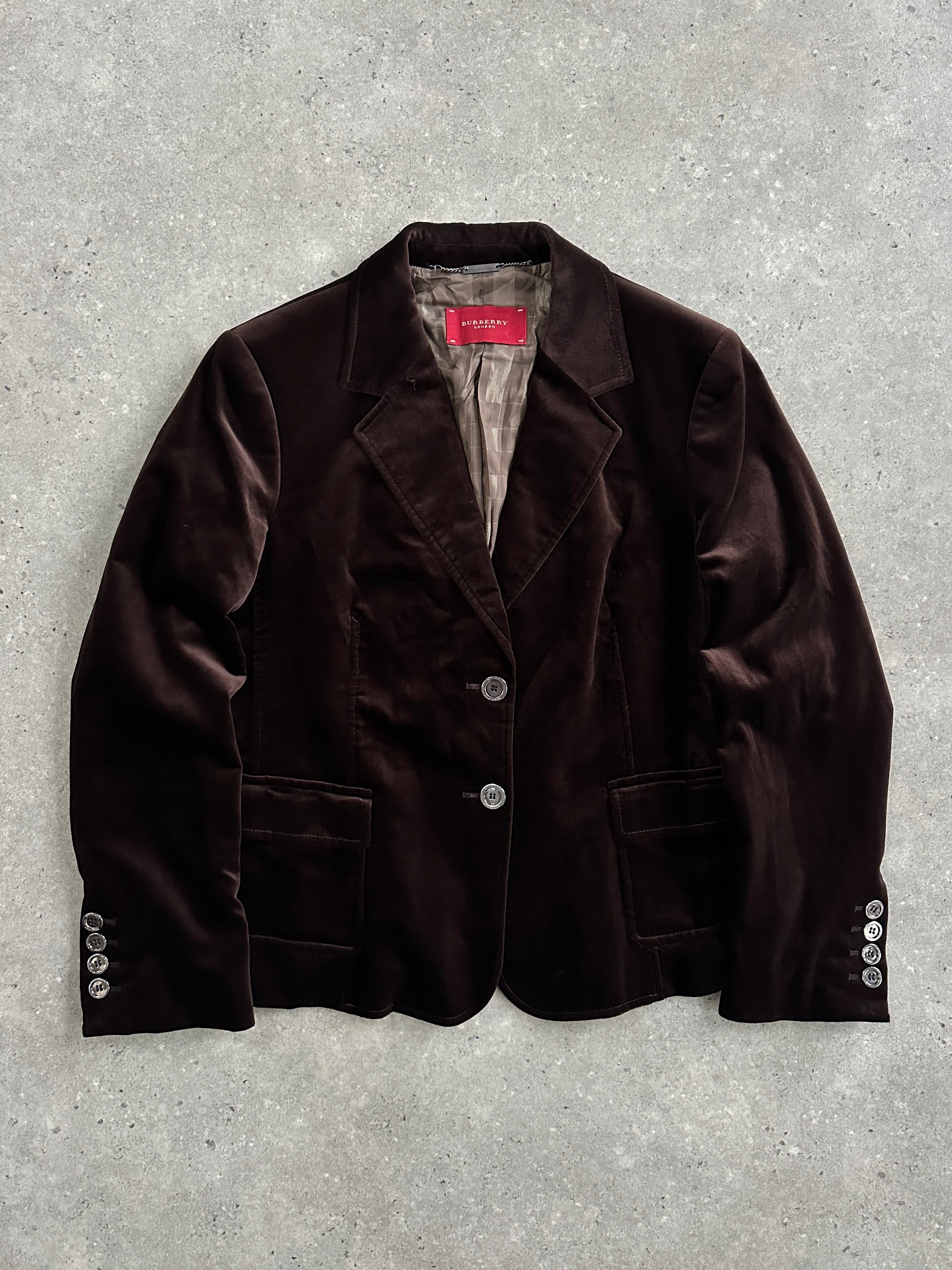 Burberry London velvet tailored blazer in size M, classic 2000s style with structured fit and elegant design.