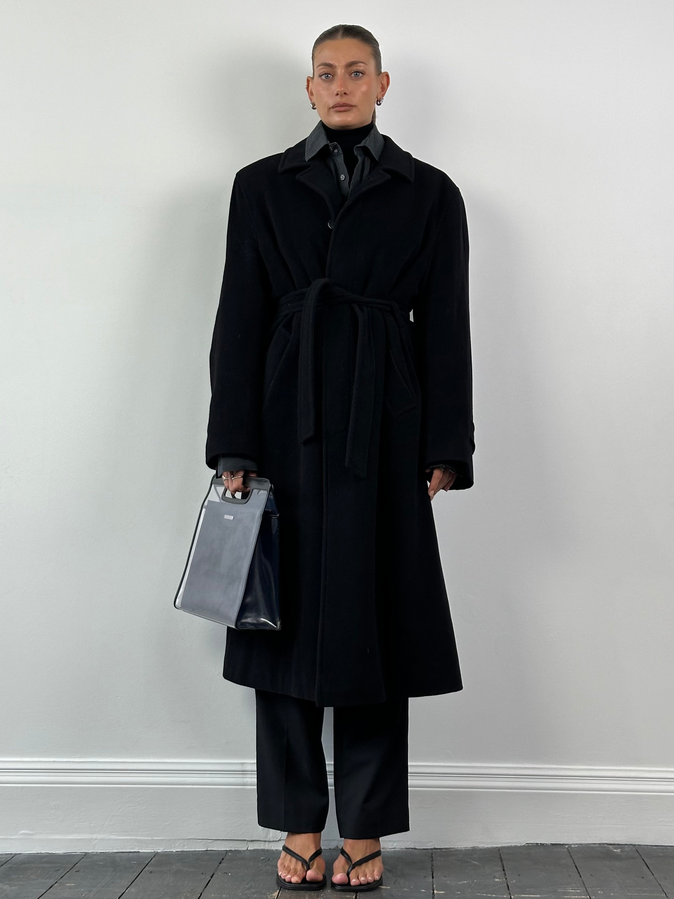 Vintage wool cashmere belted coat in XXL, featuring a classic tailored design and cozy fabric for stylish warmth.