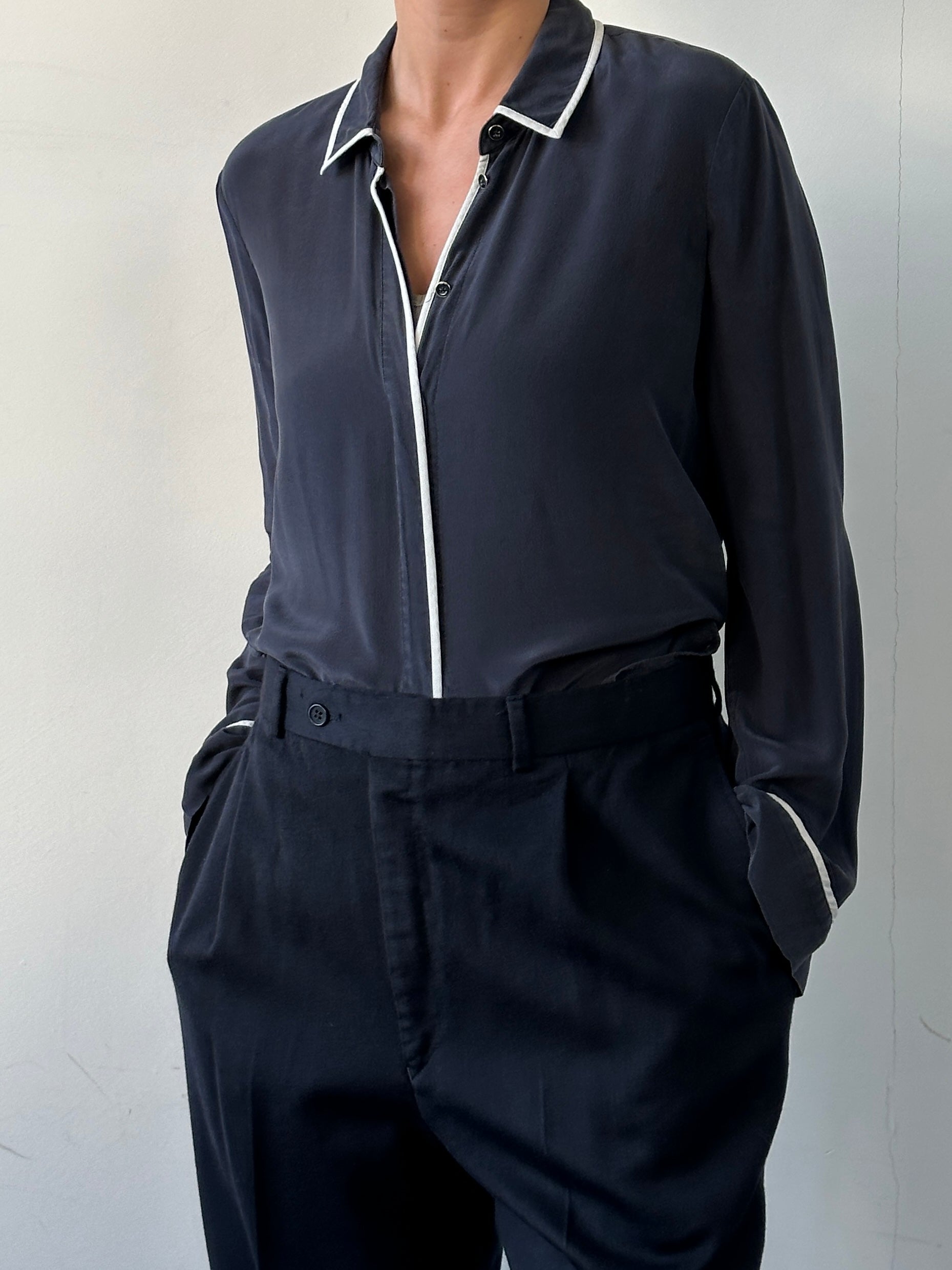 Armani Jeans silk pajama shirt in size M, featuring a smooth, luxurious fabric and classic collar design.