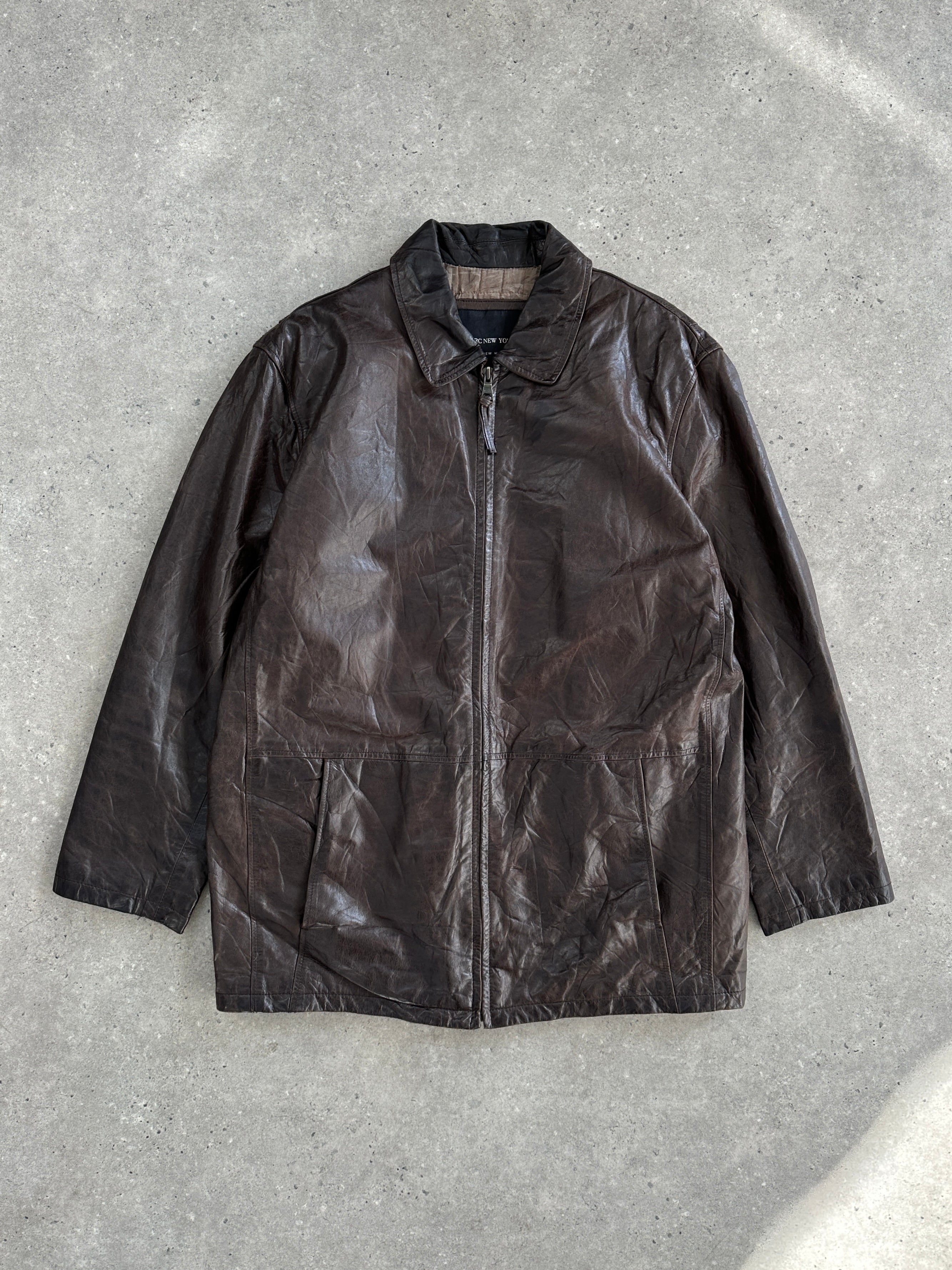 Vintage XL crinkled leather jacket, stylish and rugged, with a textured, vintage-inspired design perfect for casual wear.