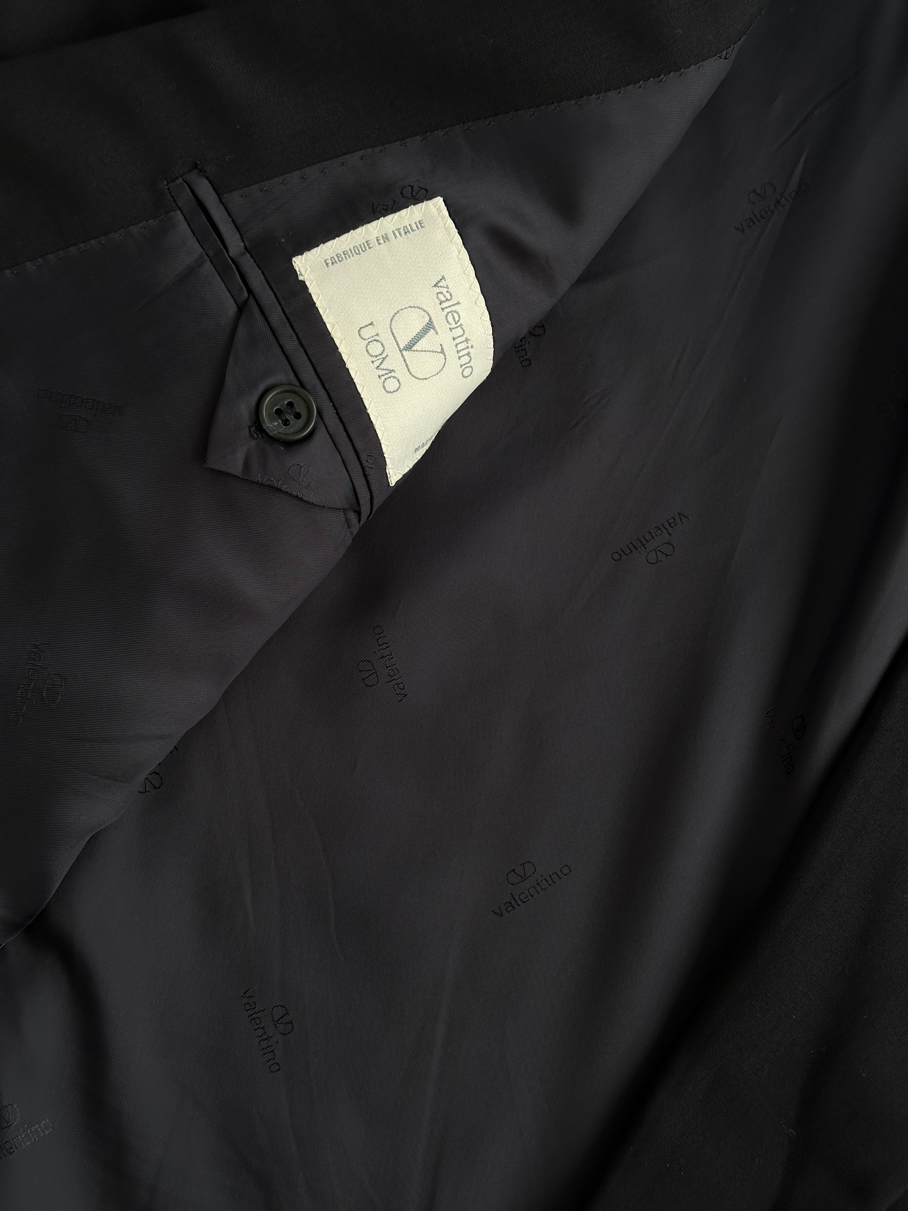 Valentino pure wool double-breasted blazer in size 42R/XL, tailored fit with classic lapels and stylish design.