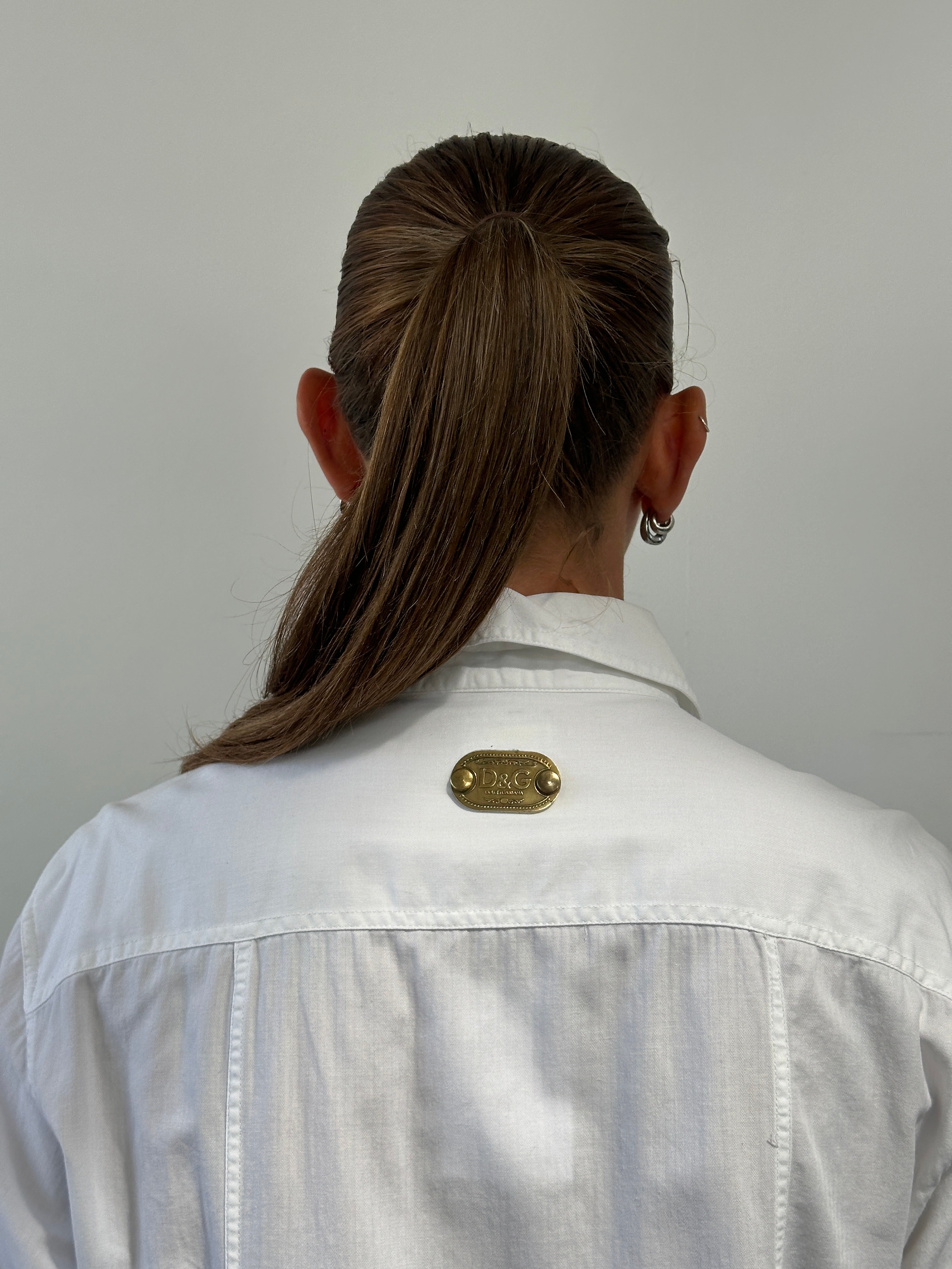 Dolce & Gabbana cotton shirt in size M/L, featuring a classic design with short sleeves and button-up front.
