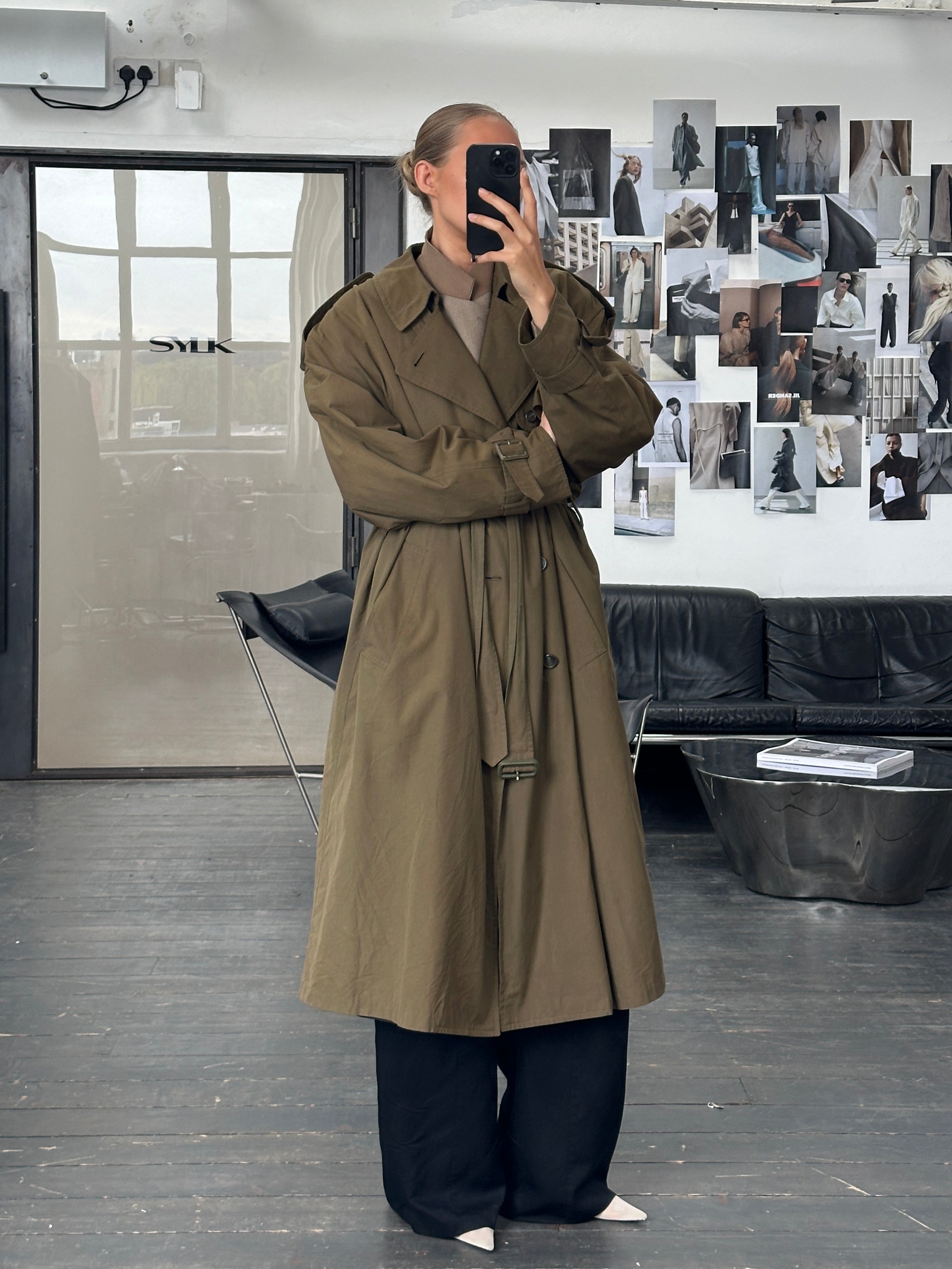 London Fog 1980s high neck belted trench coat, XXL size, featuring classic beige fabric, high collar, and waist belt.